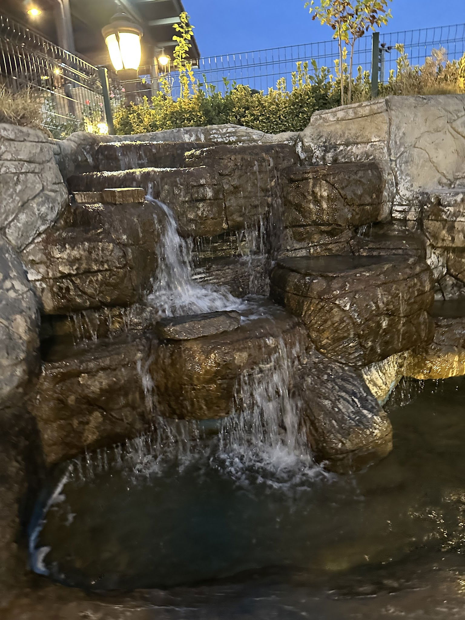 Muhtarın Yeri Kazancı