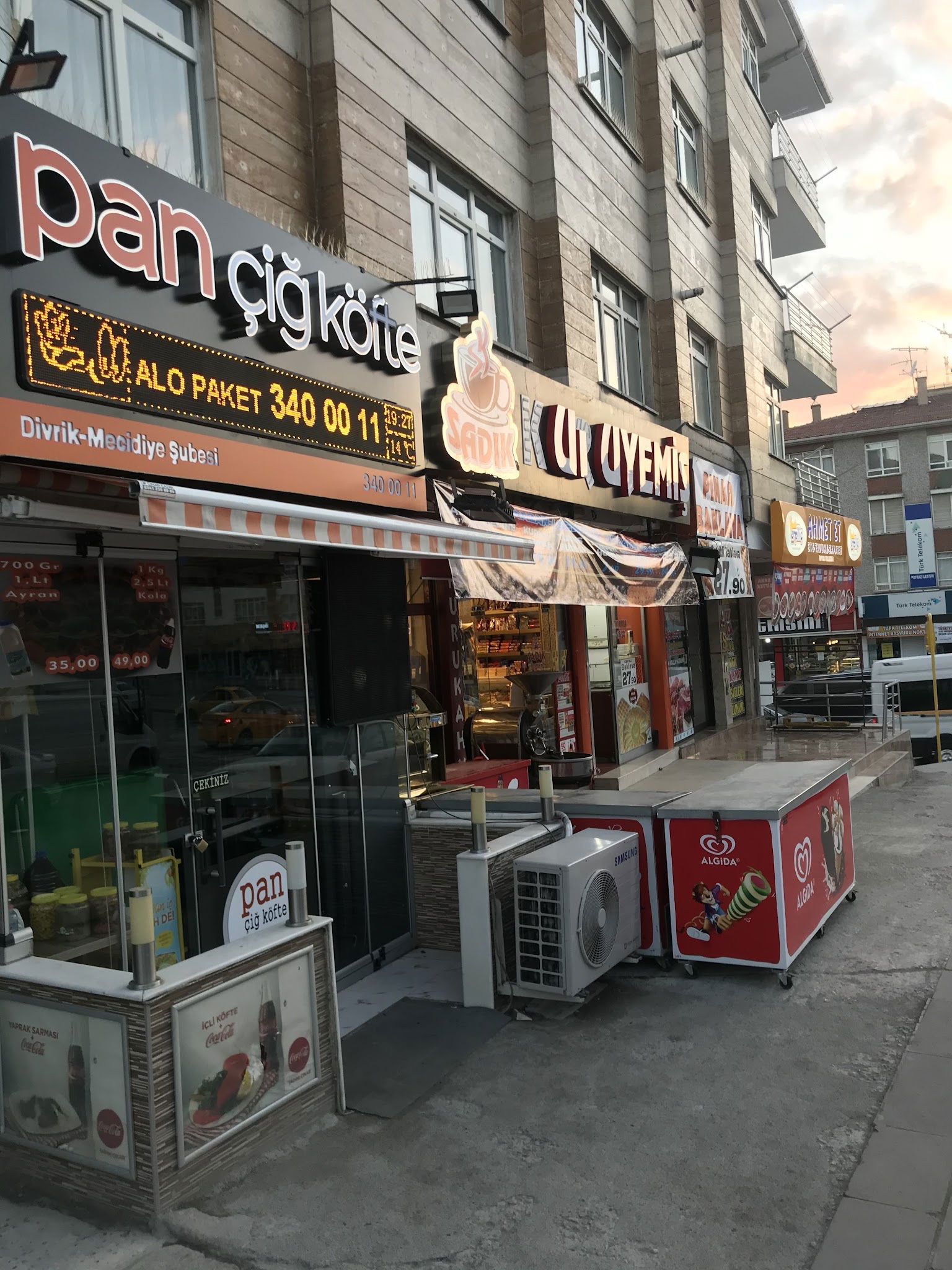 Pan Çiğköfte Mecidiye Divrik Caddesi Keçiören