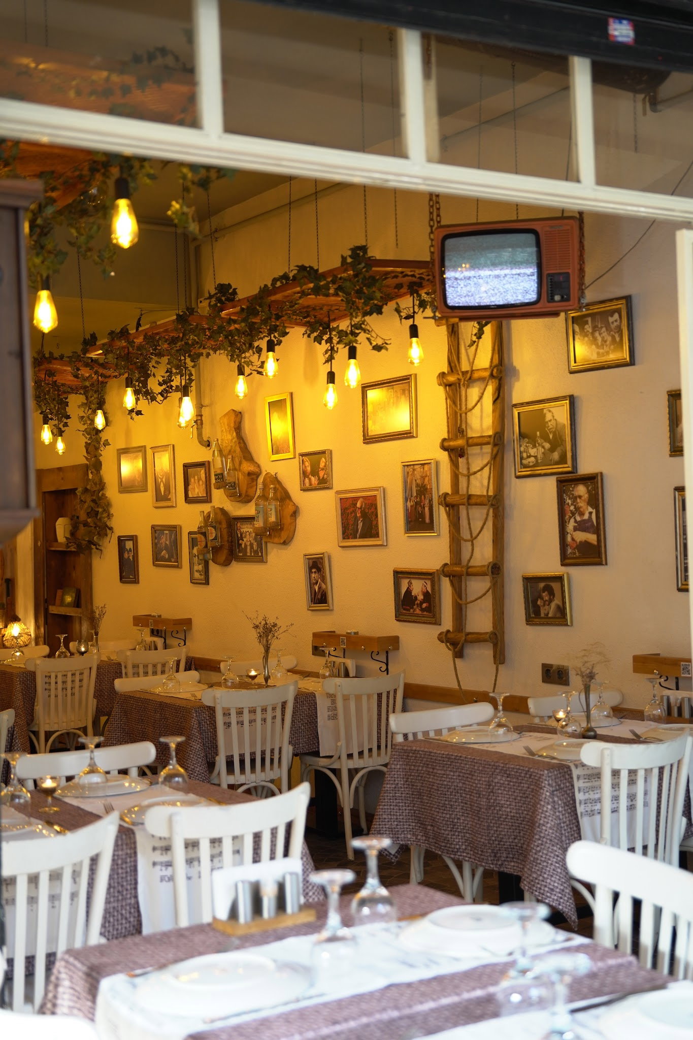 Duayen Meyhane Beşiktaş