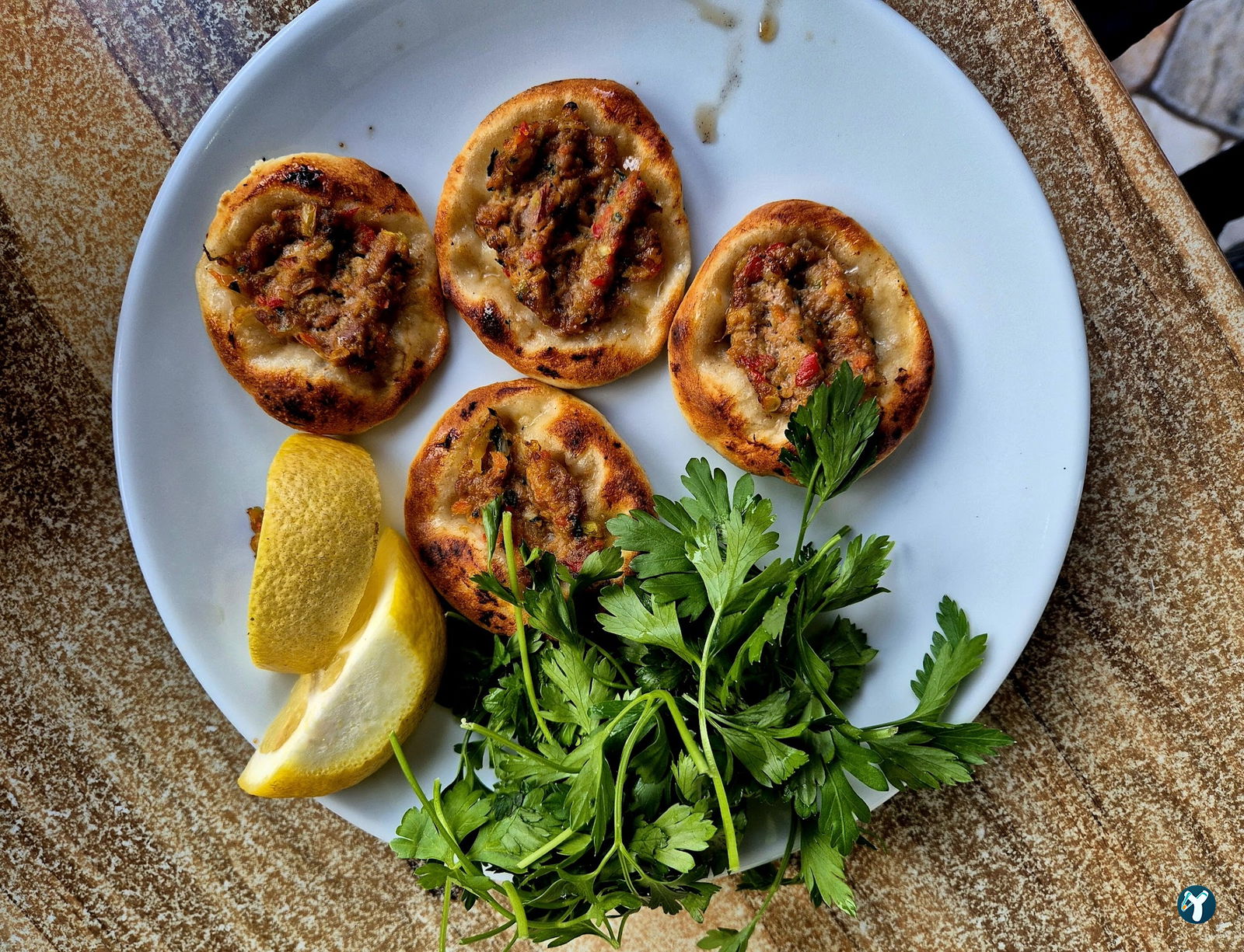 Kervan Humus