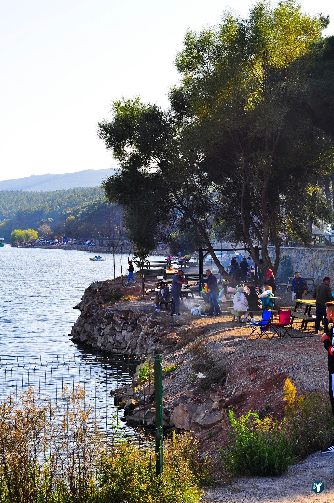 Aydos Orman Göl Kri̇stal