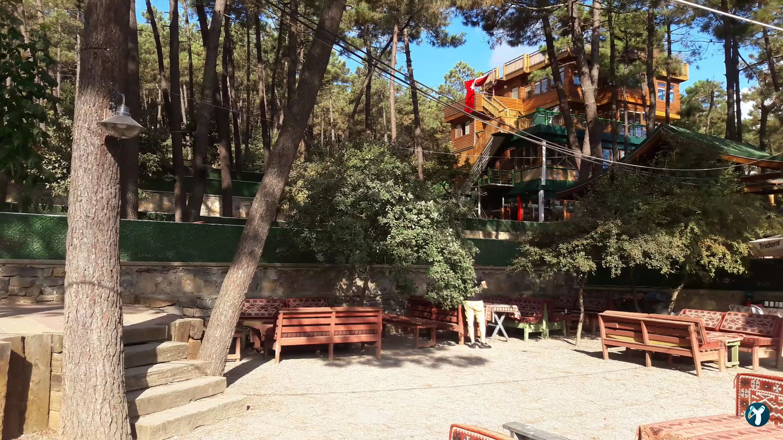 Aydos Orman Göl Kri̇stal