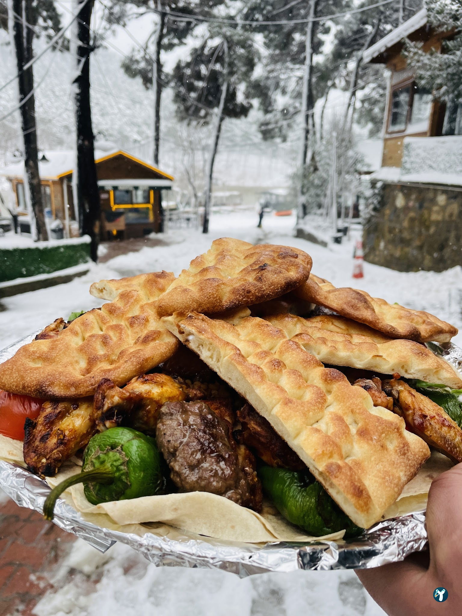 Aydos Orman Göl Kri̇stal