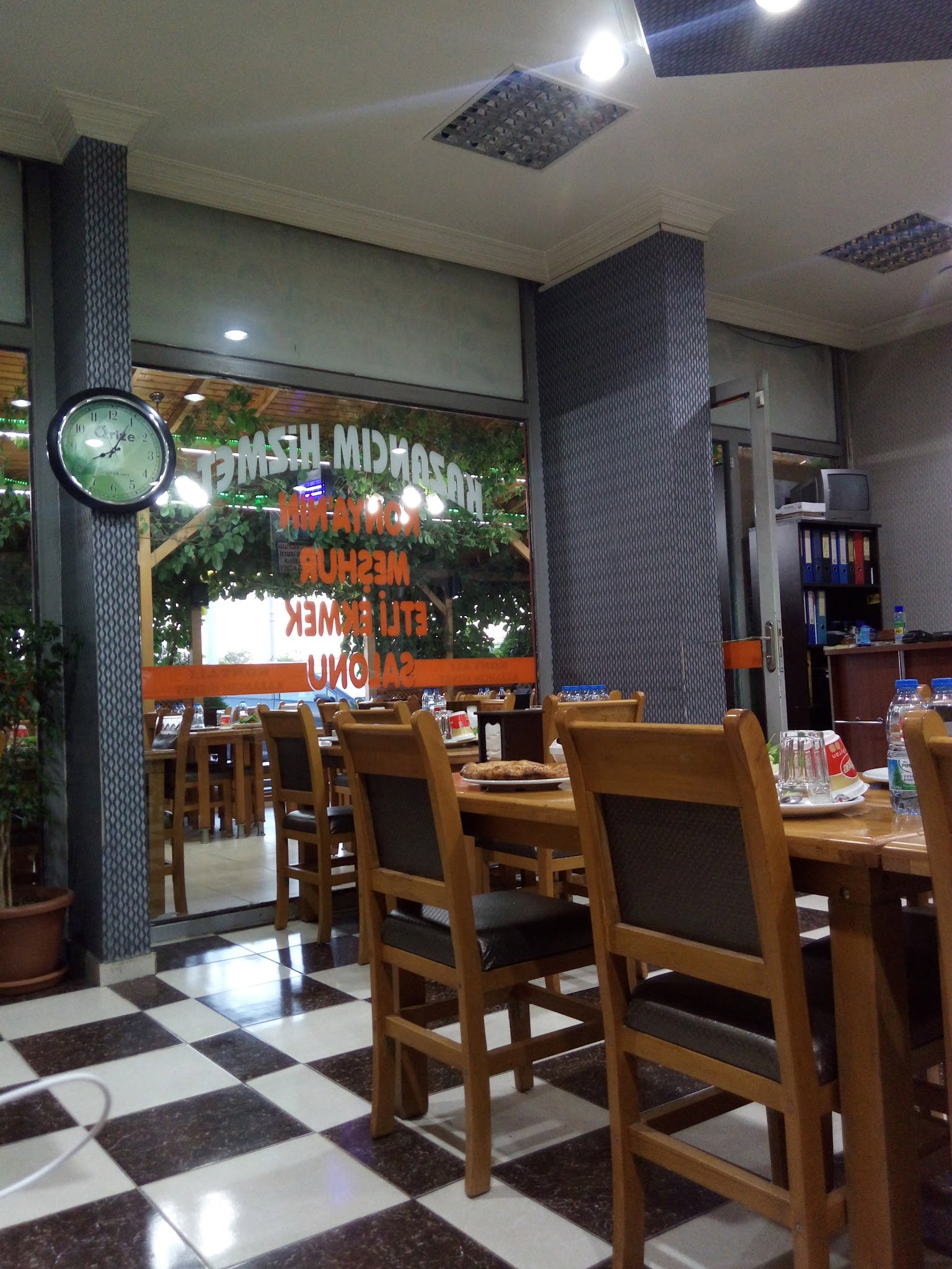 Kazancim Hizmet Etli Ekmek Salonu