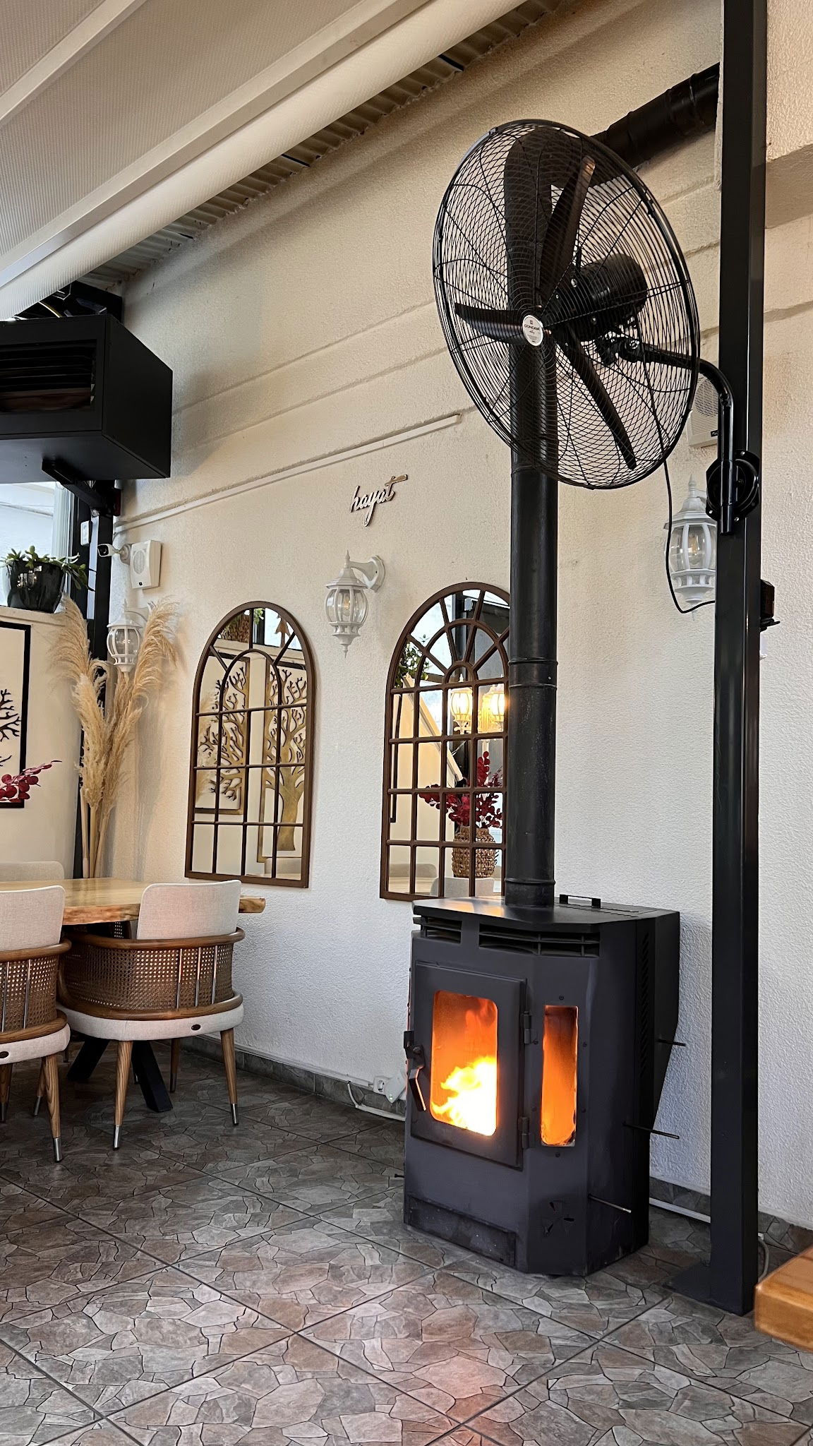 Nil'S Artisan Bakery