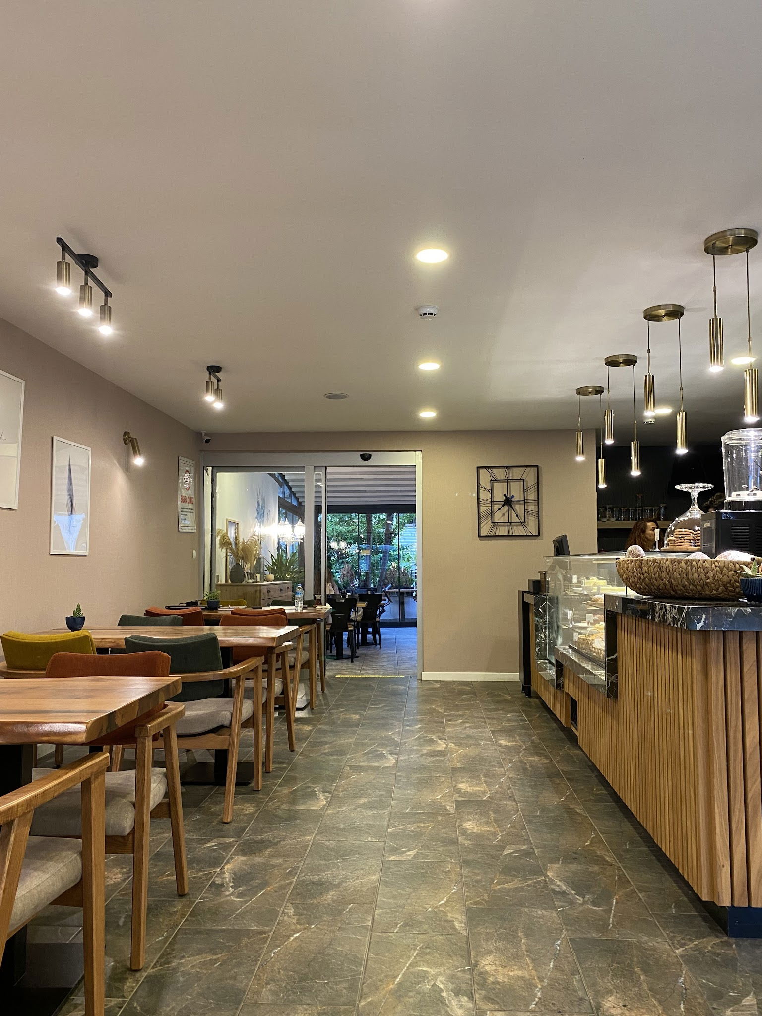 Nil'S Artisan Bakery