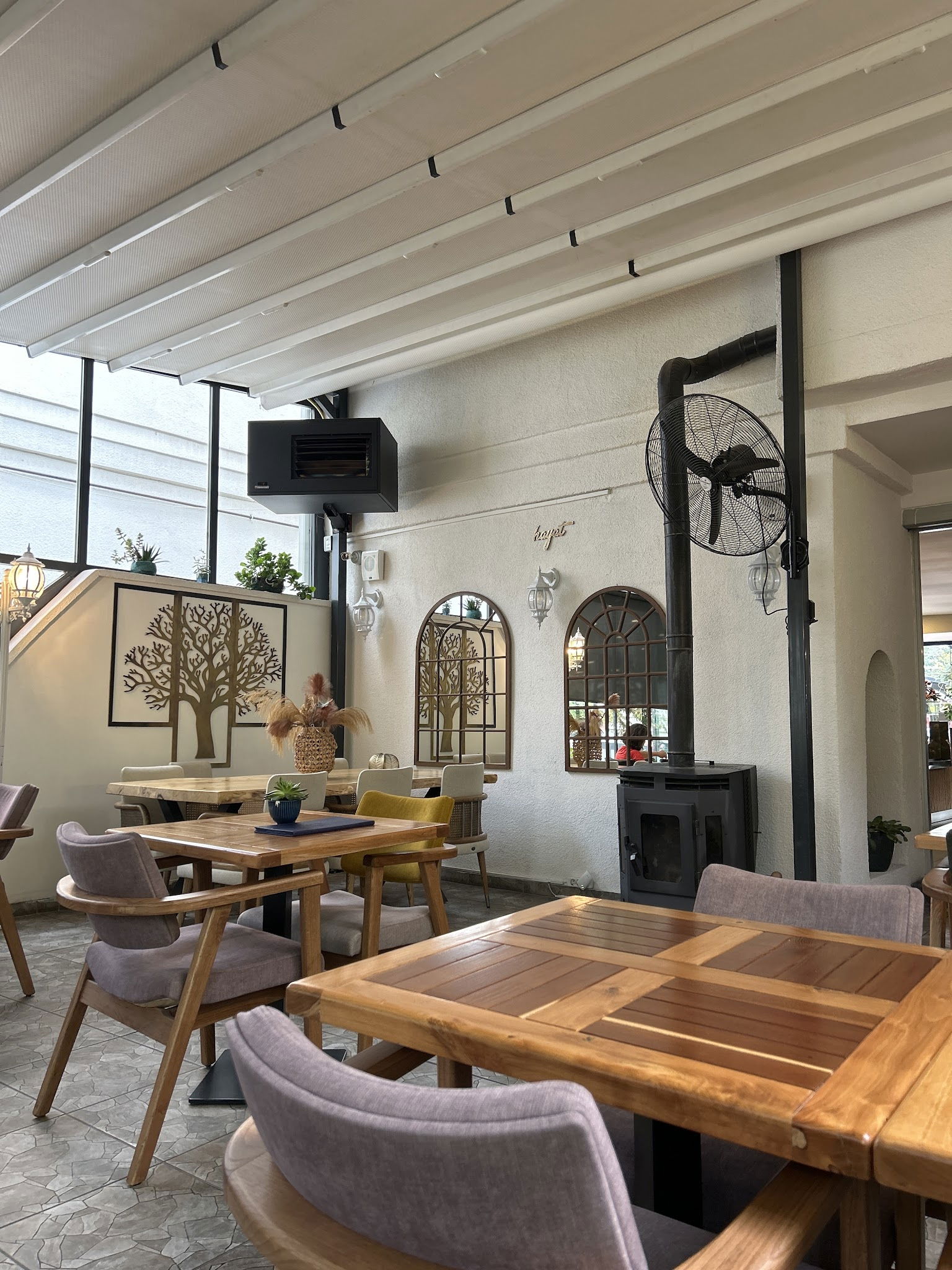 Nil'S Artisan Bakery