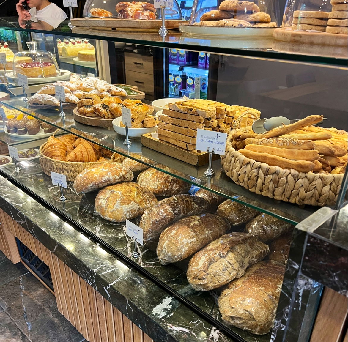 Nil'S Artisan Bakery