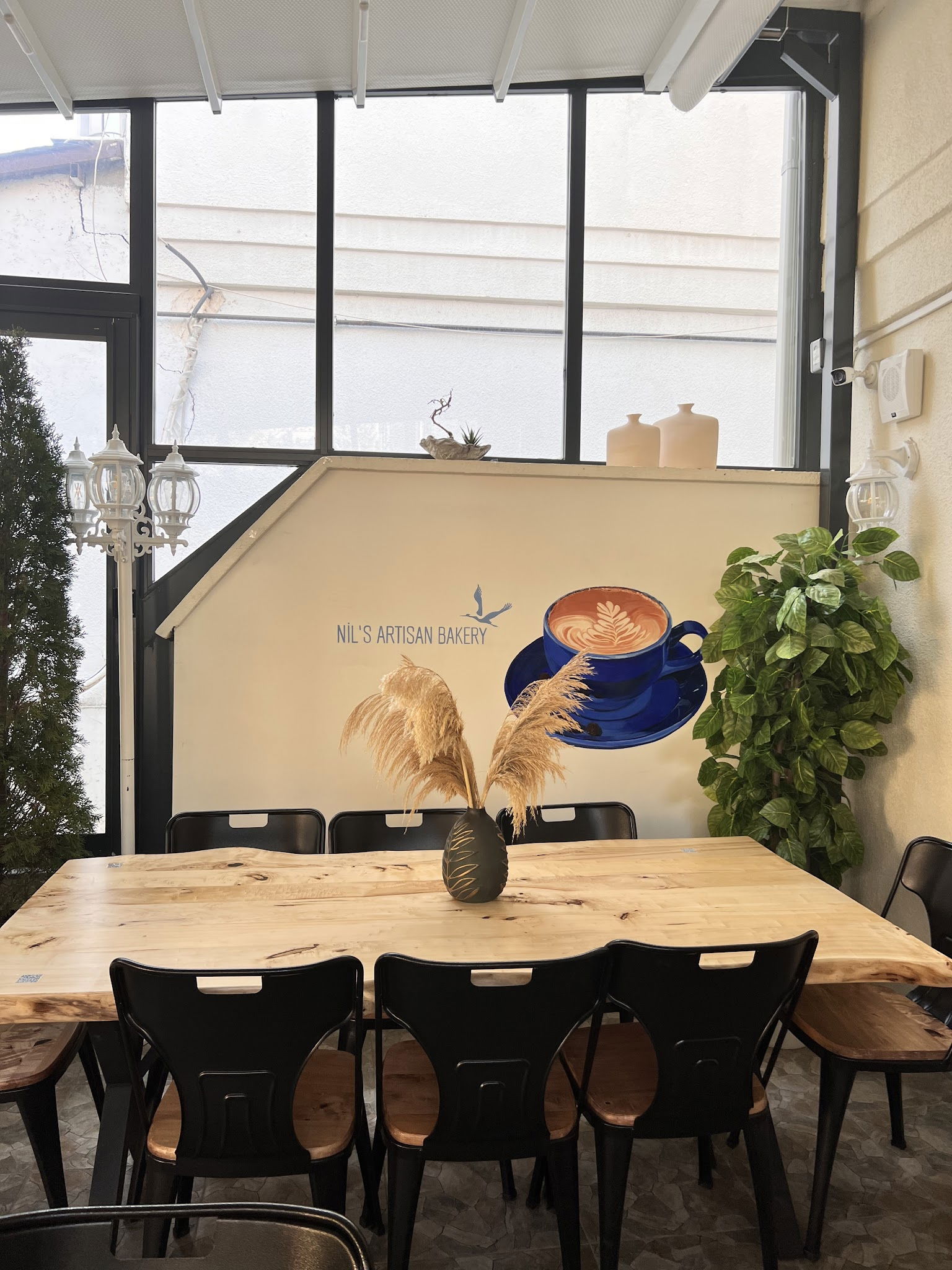 Nil'S Artisan Bakery