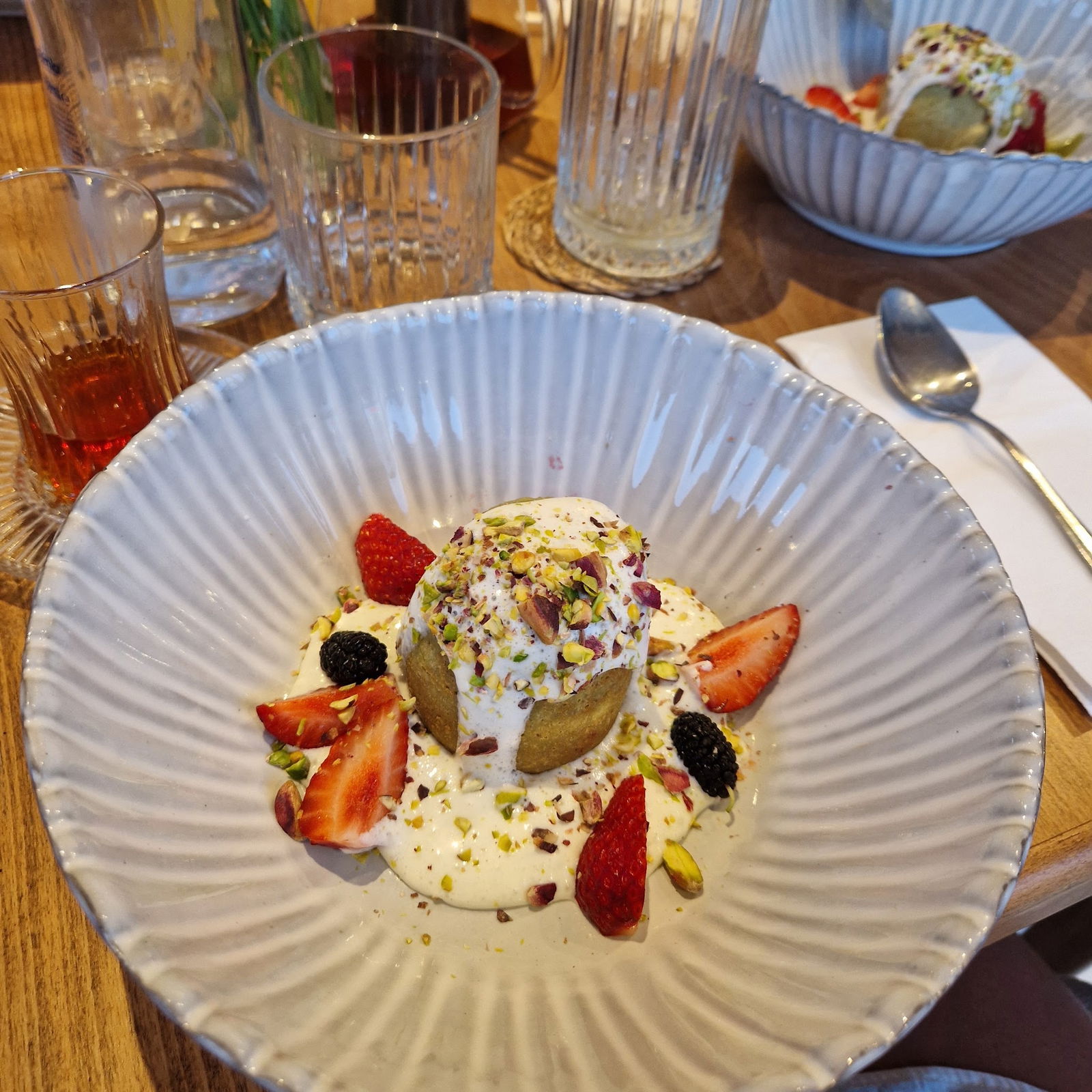 Nomades Cafe & Restaurant