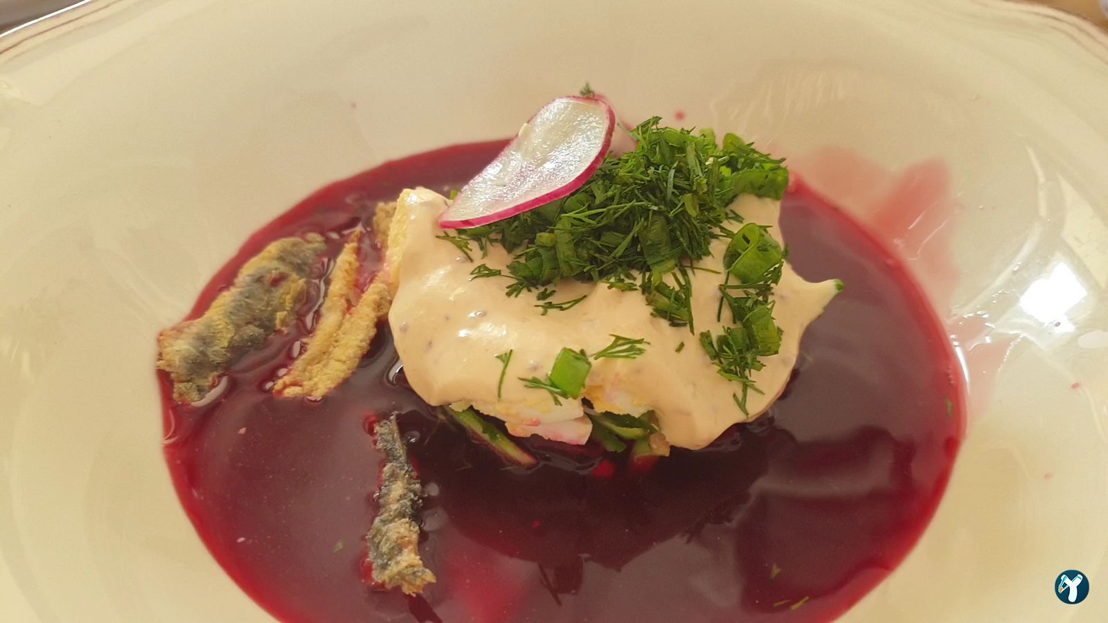 Nomades Cafe & Restaurant