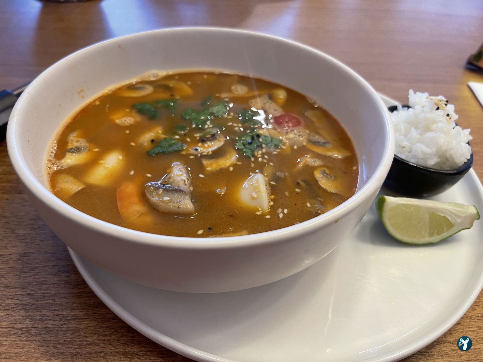 Nomades Cafe & Restaurant