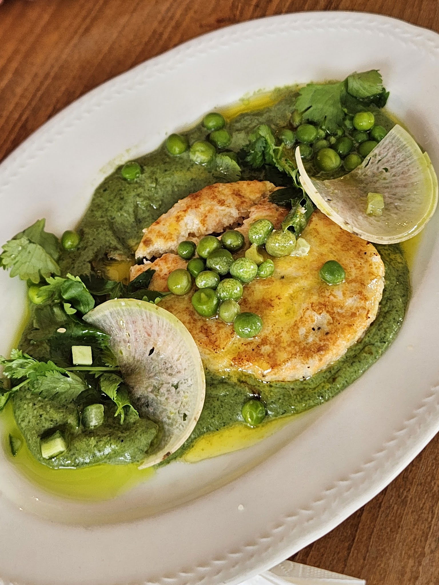 Nomades Cafe & Restaurant