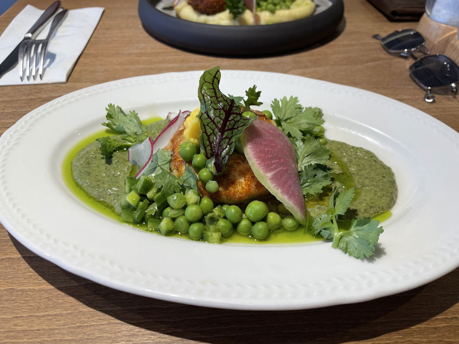 Nomades Cafe & Restaurant