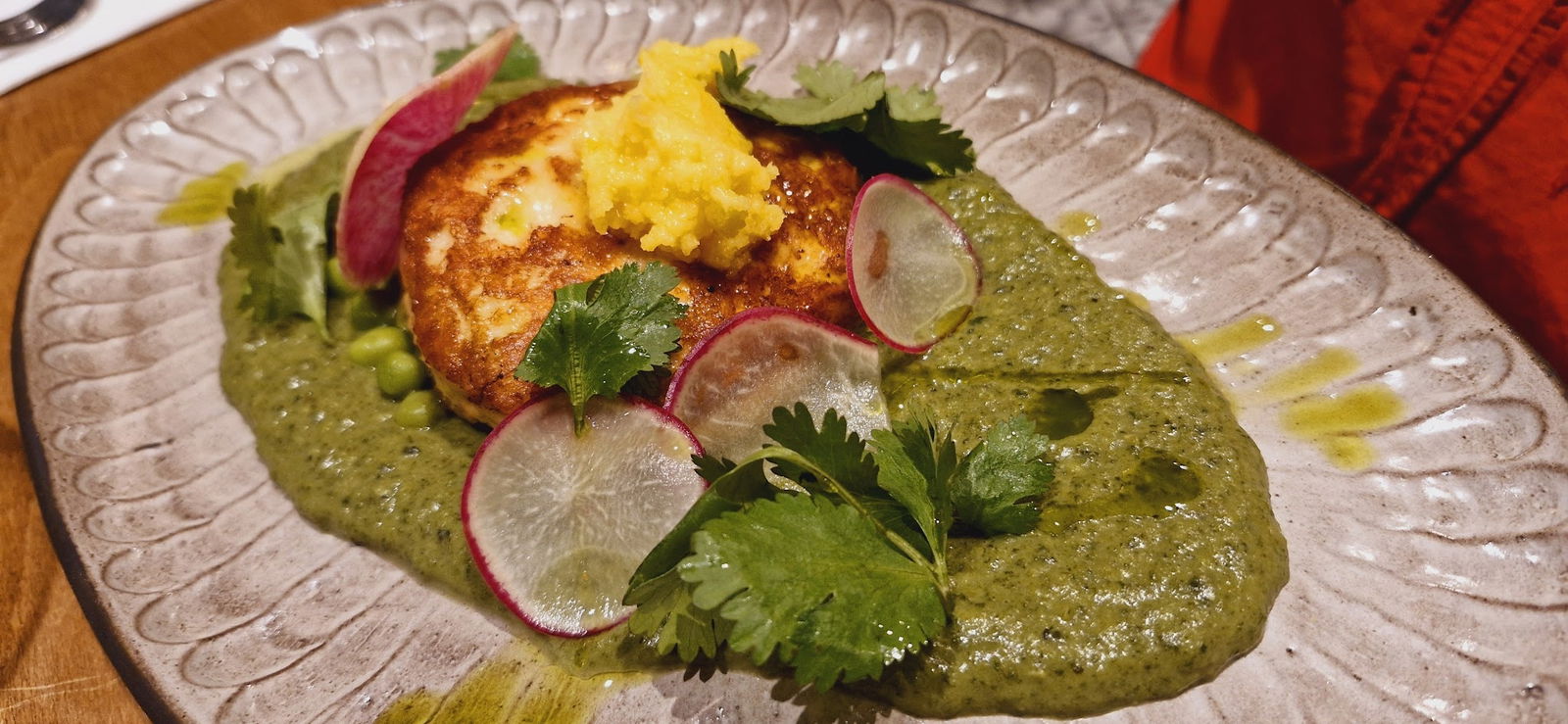 Nomades Cafe & Restaurant