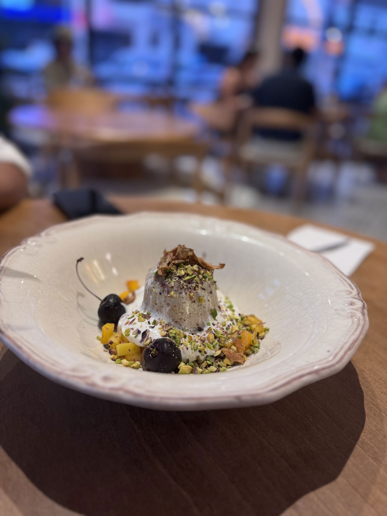 Nomades Cafe & Restaurant