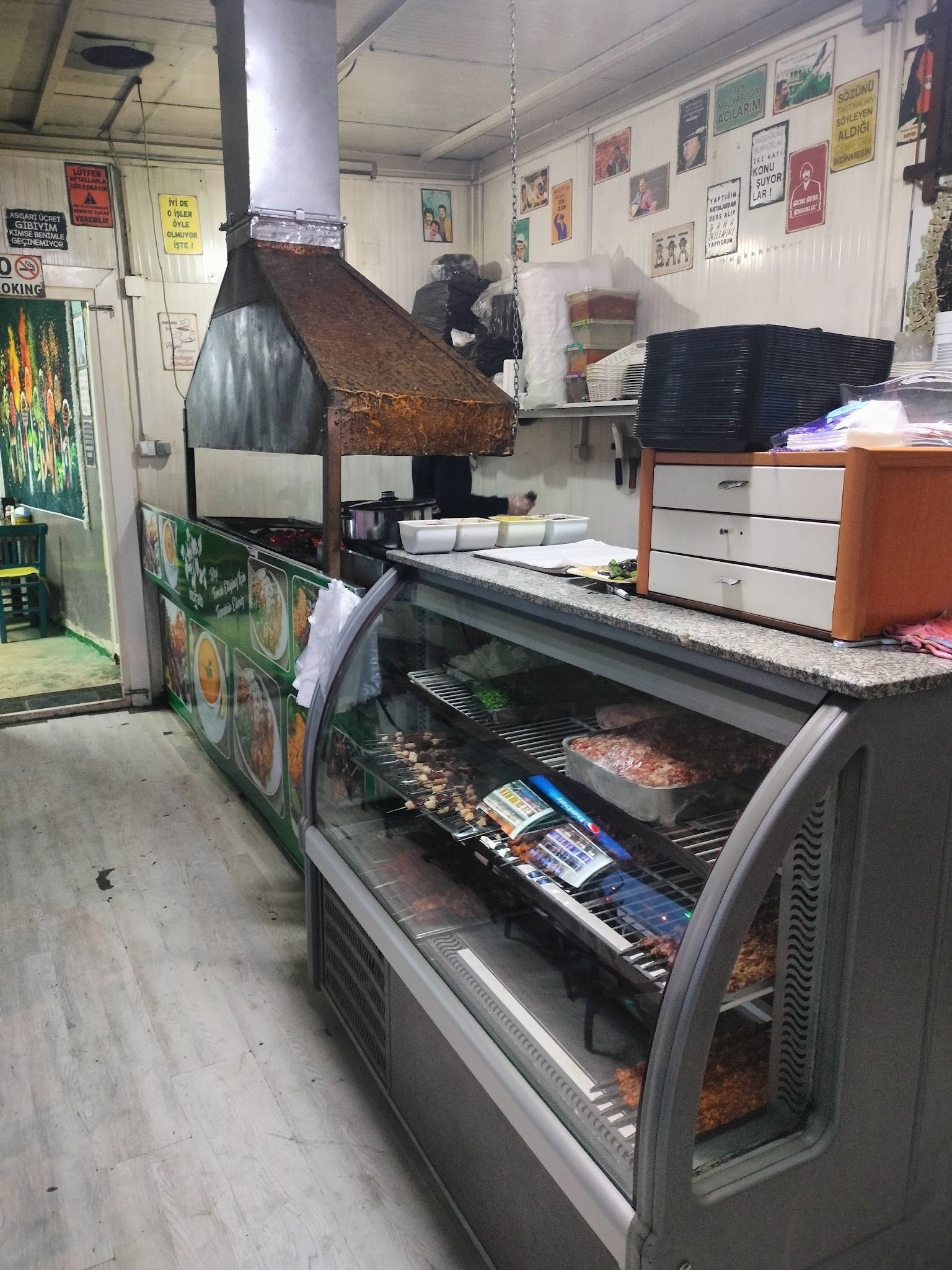 İnci̇ralti Kebap Evi̇ Antalya