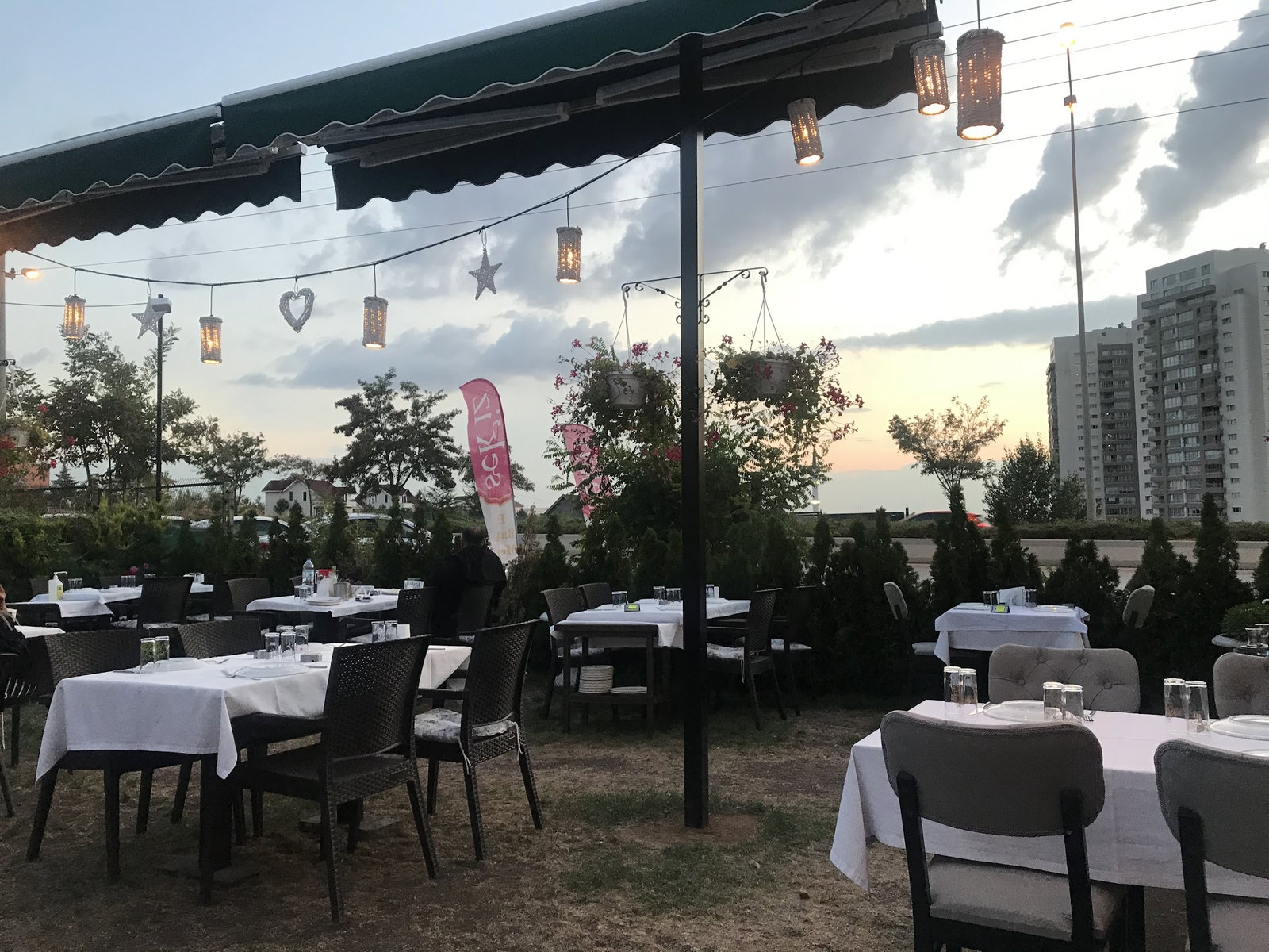 Sek'İz Restoran İncek