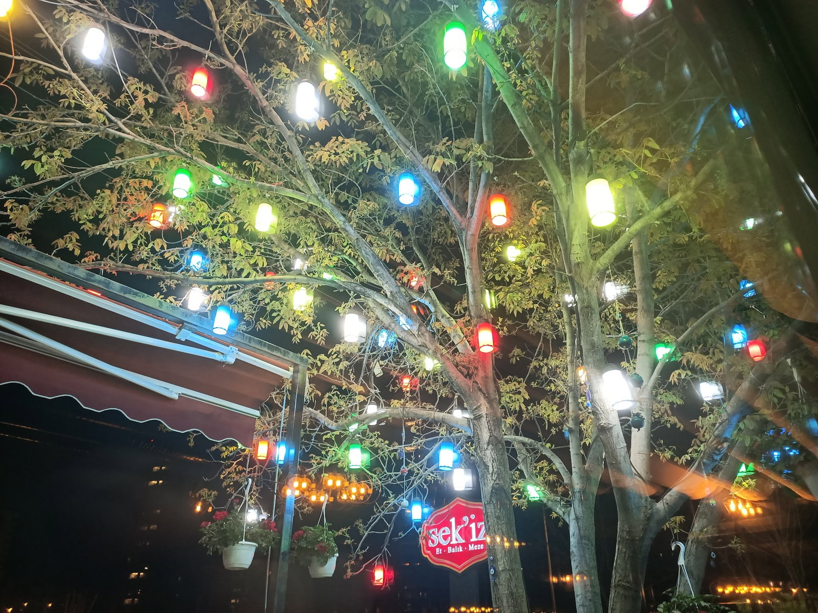 Sek'İz Restoran İncek