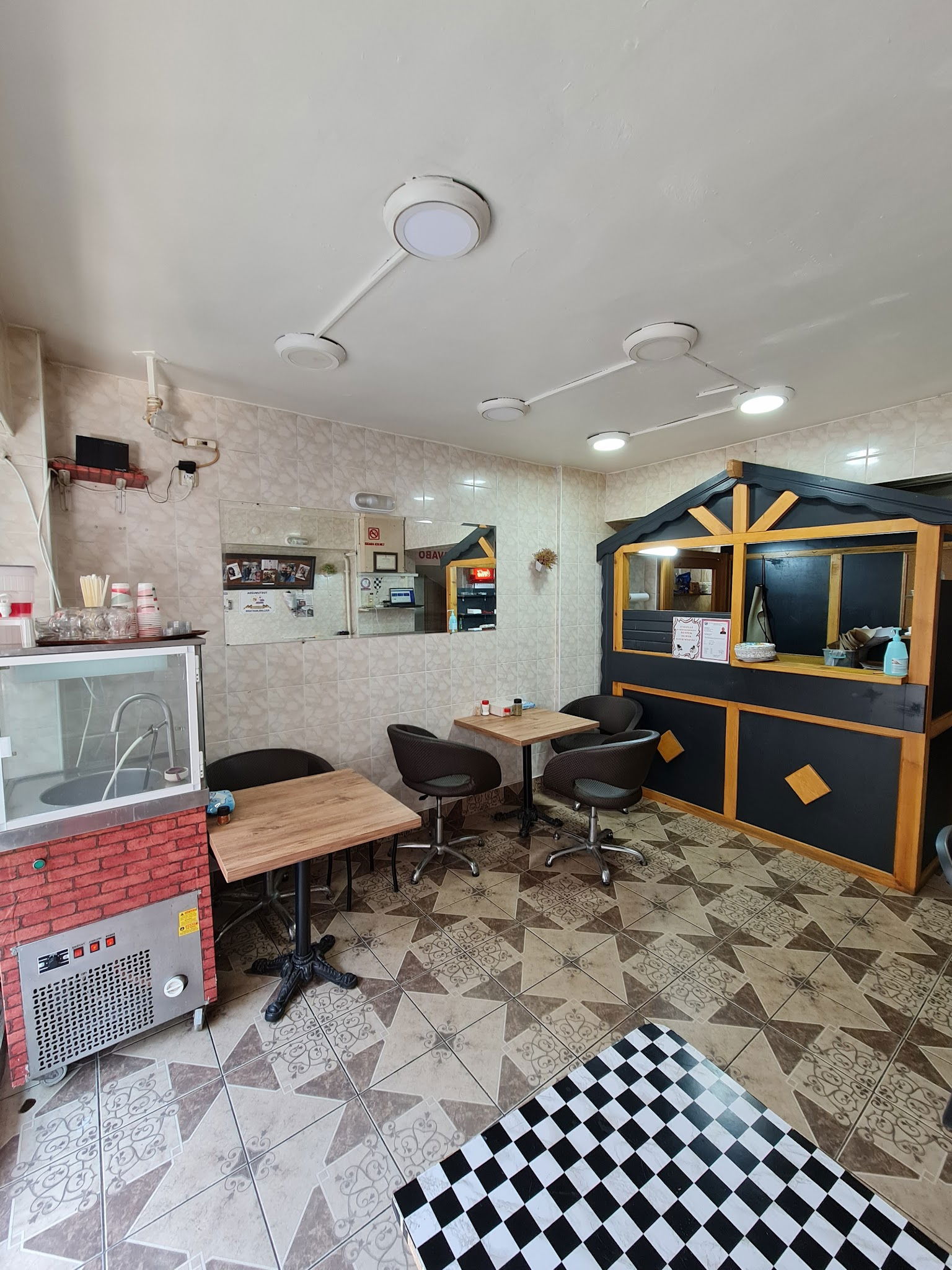 Ahmet Usta Susurluk Tostu & Kokoreç