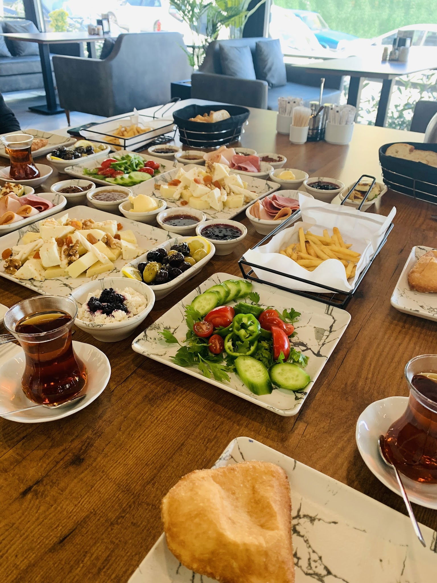 Kazanda By Evren Restaurant