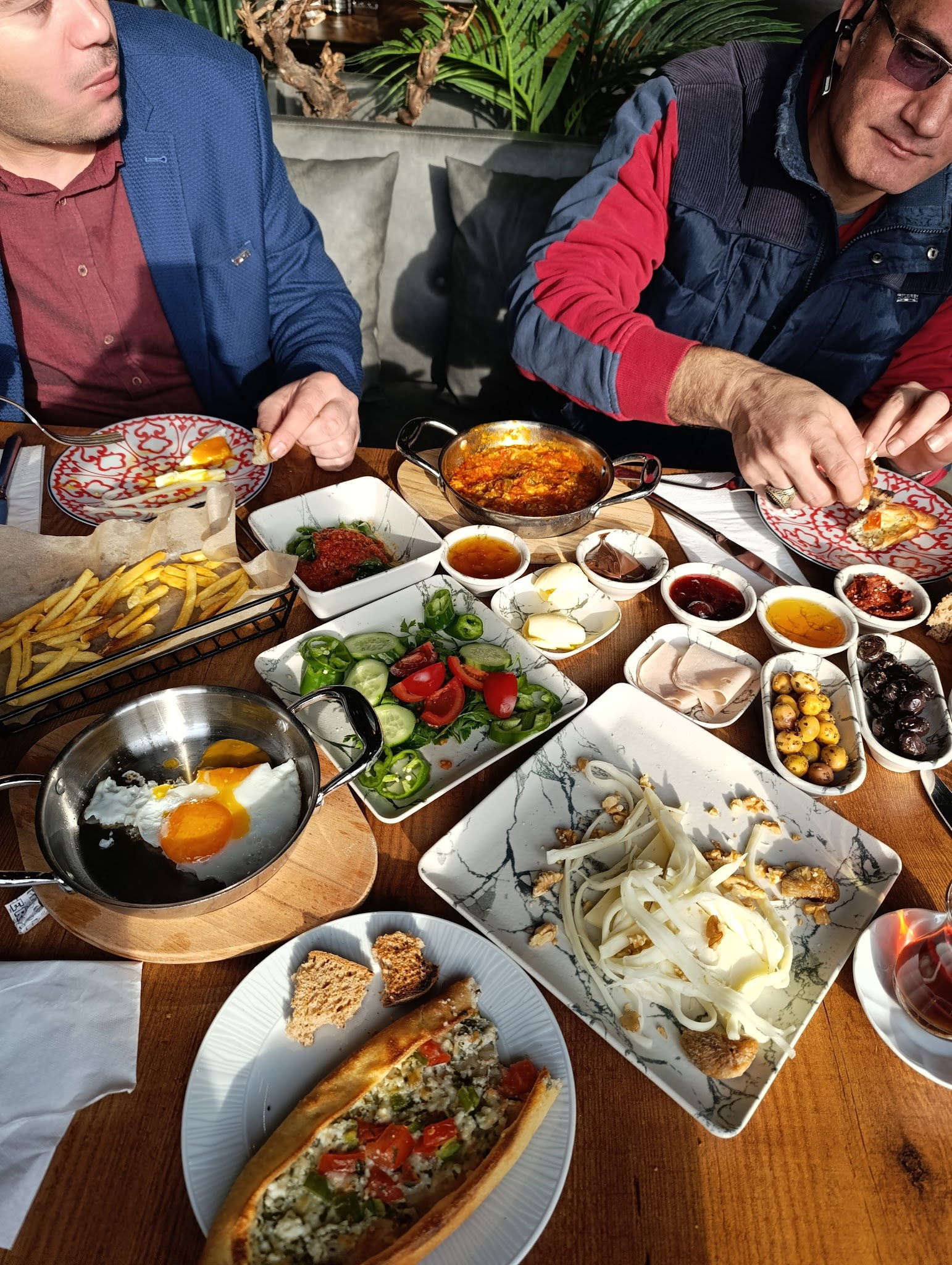 Kazanda By Evren Restaurant