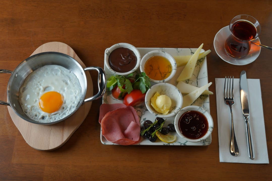 Kazanda By Evren Restaurant