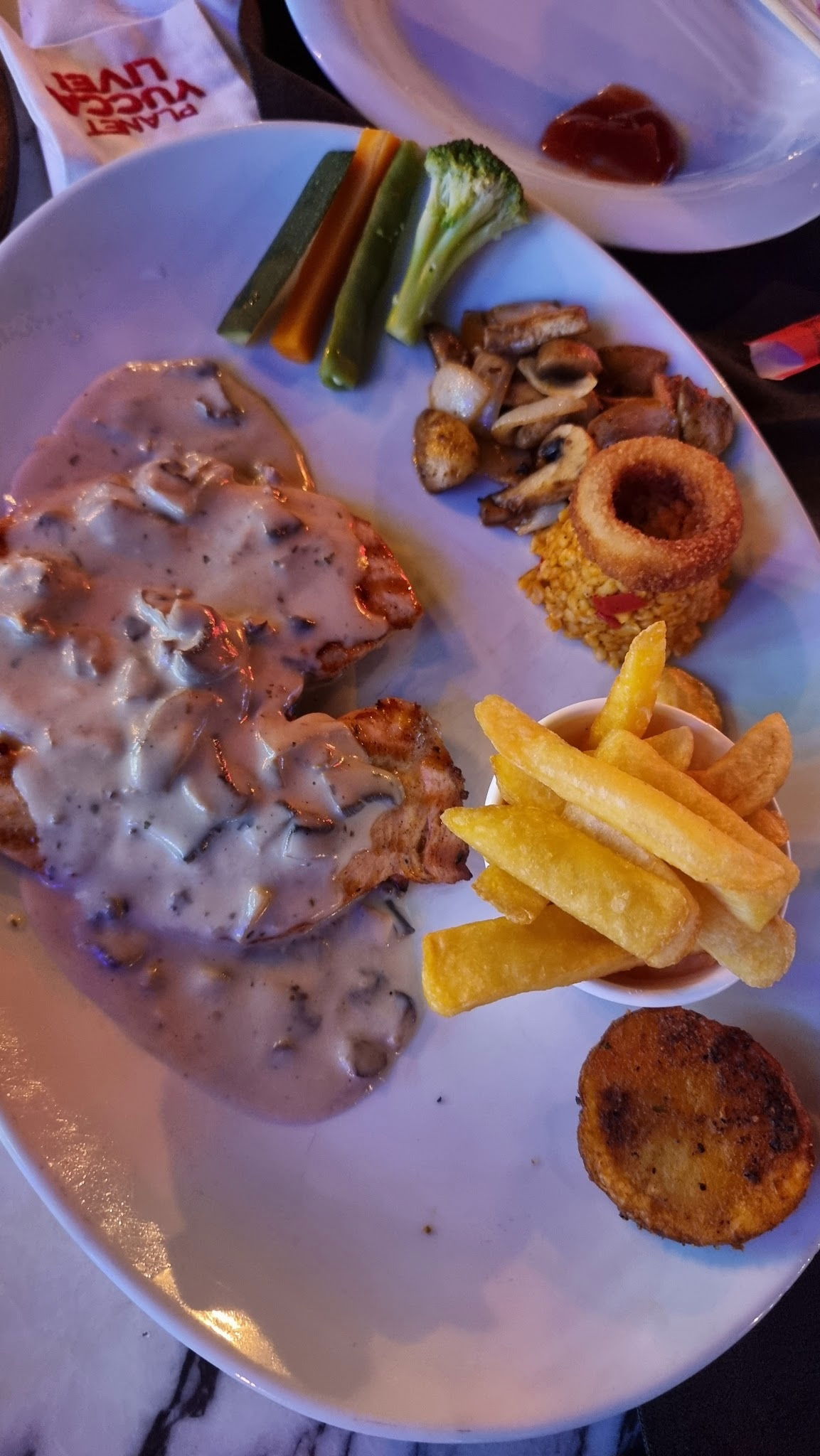 Planet Yucca Live "Entertainment & Dining"