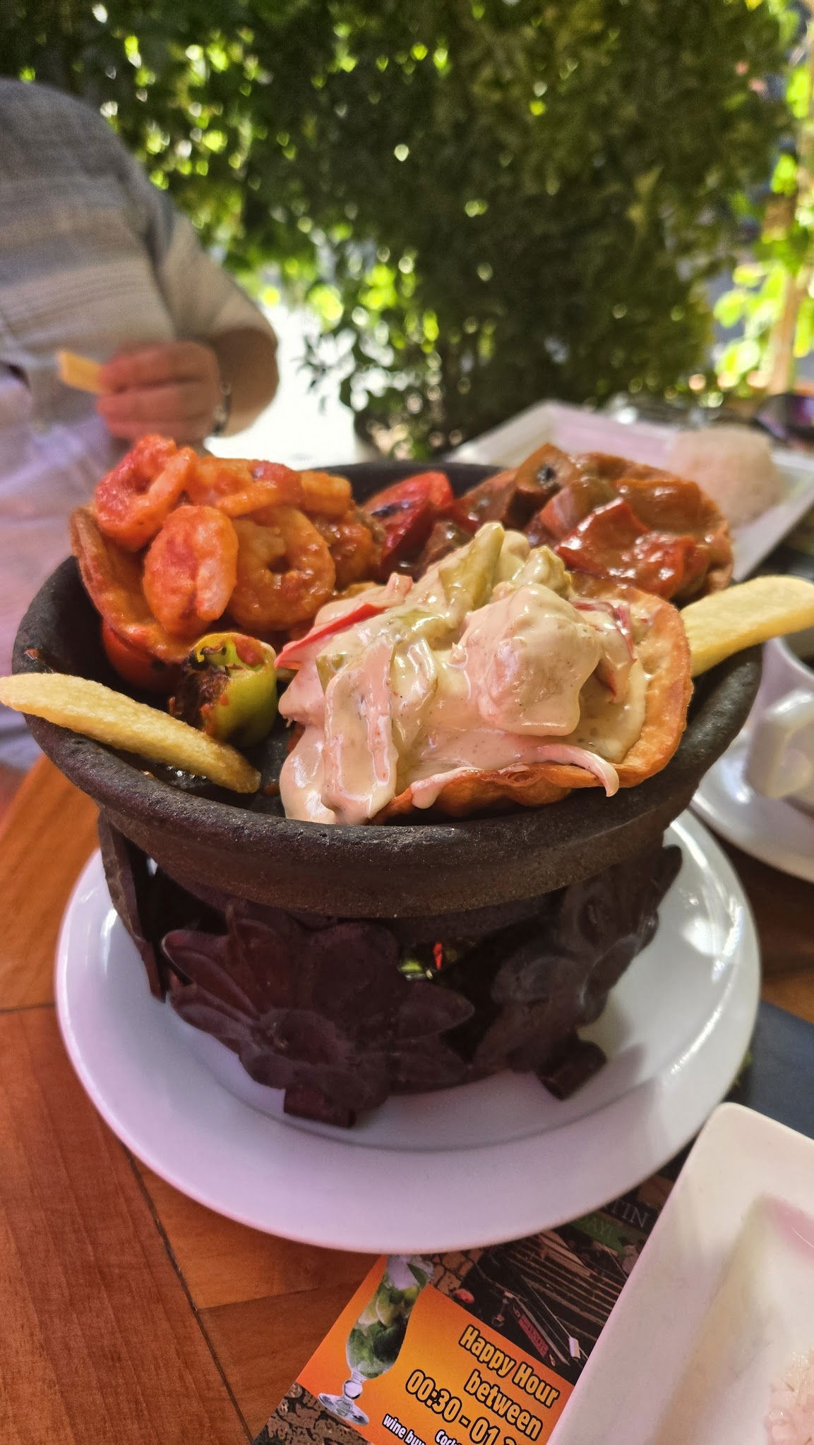 Planet Yucca Live "Entertainment & Dining"