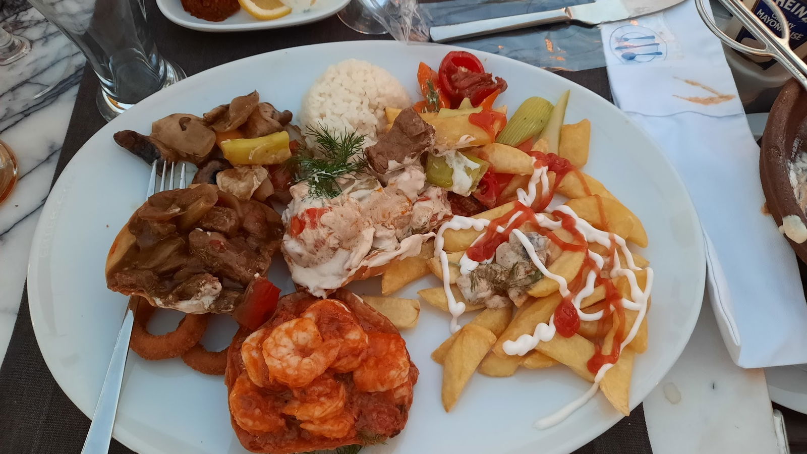 Planet Yucca Live "Entertainment & Dining"