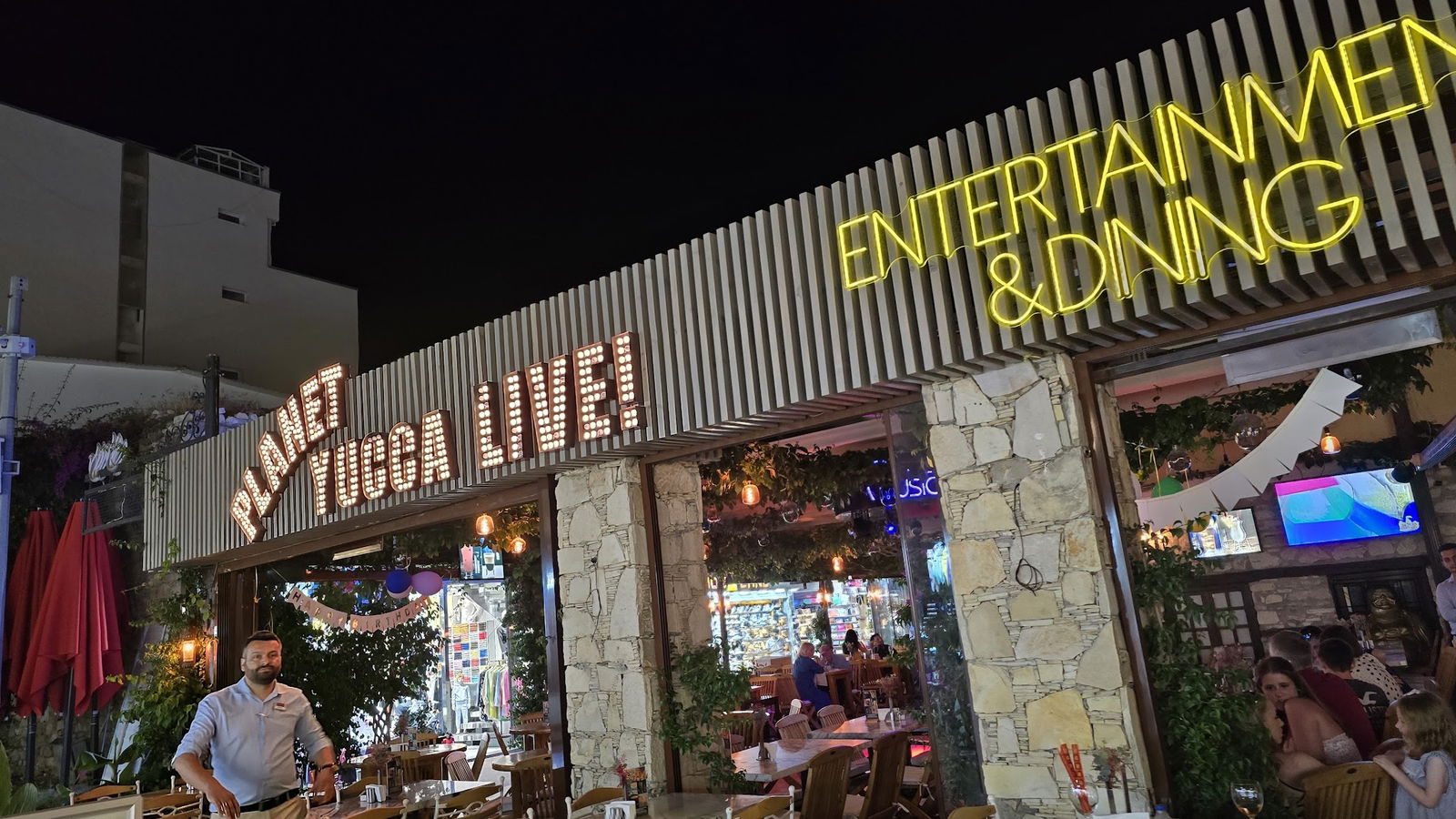 Planet Yucca Live "Entertainment & Dining"