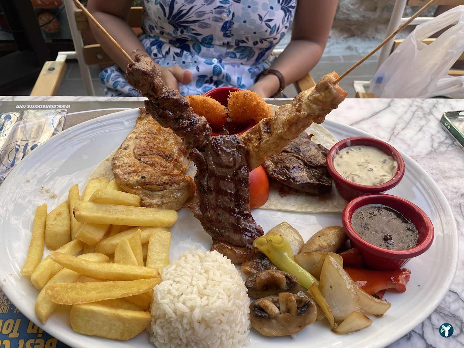 Planet Yucca Live "Entertainment & Dining"