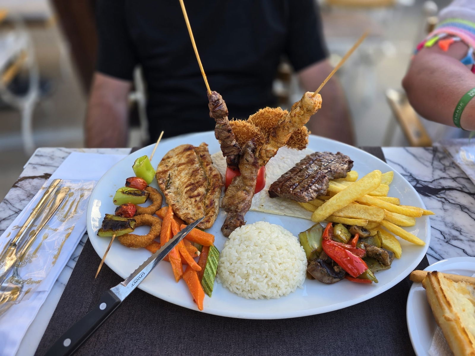 Planet Yucca Live "Entertainment & Dining"