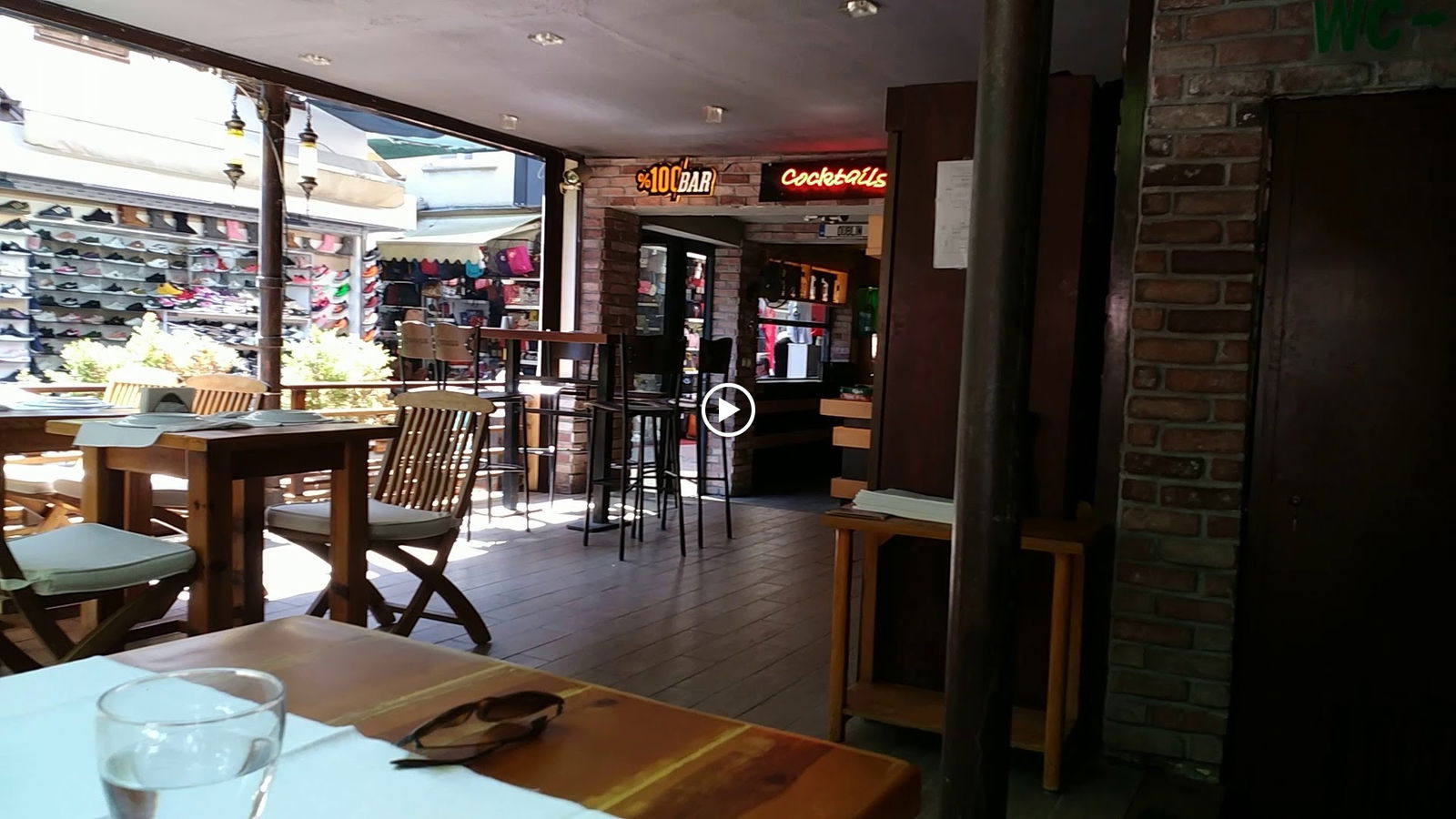 Planet Yucca Live "Entertainment & Dining"