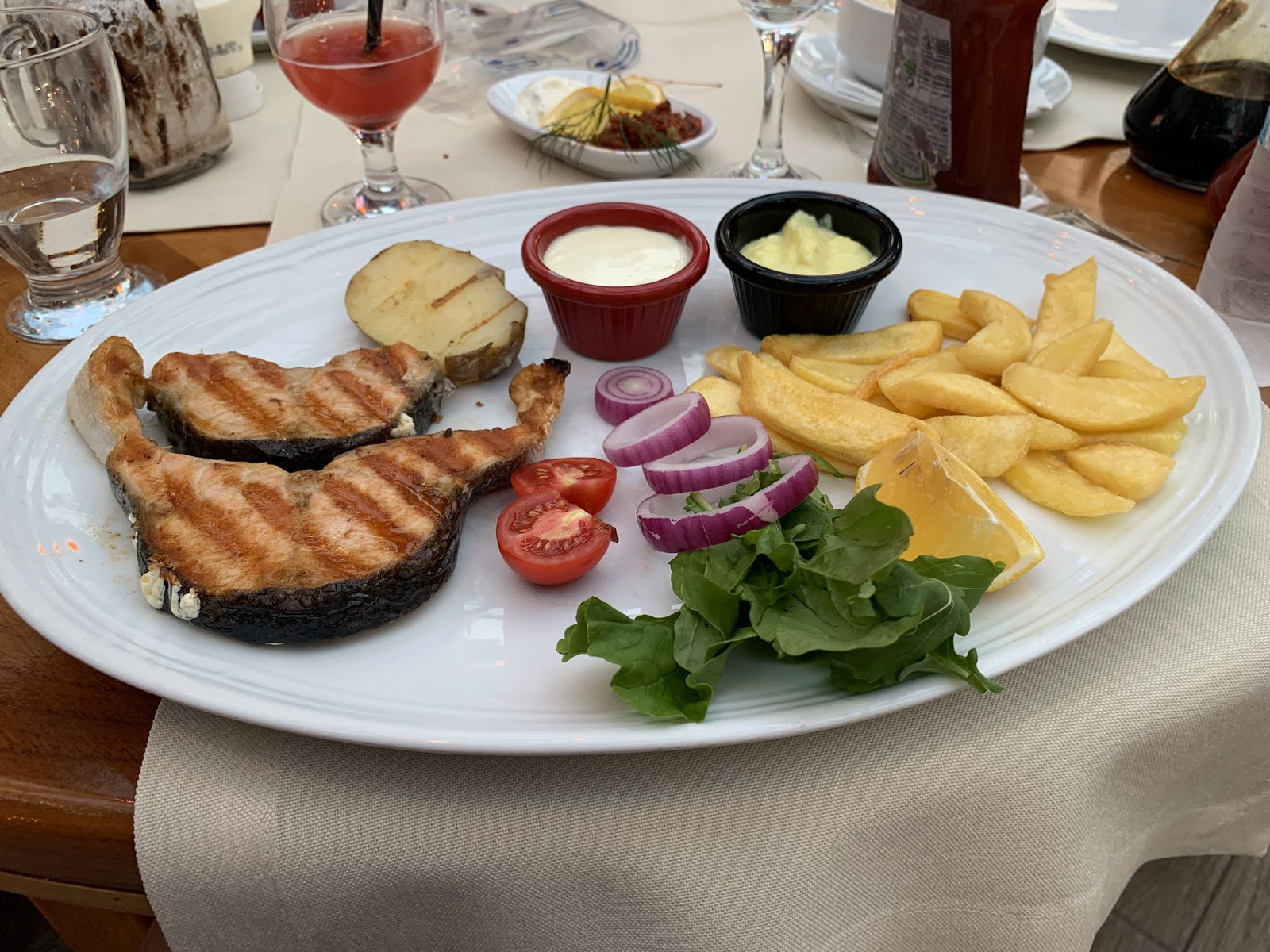 Planet Yucca Live "Entertainment & Dining"