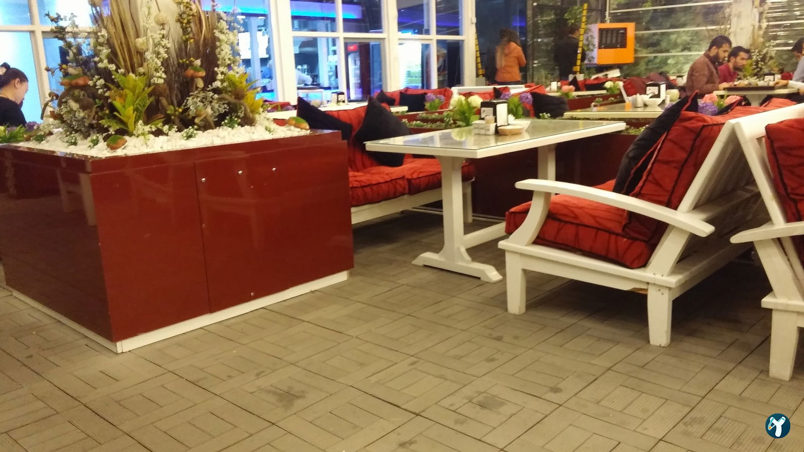 Meram Street Café