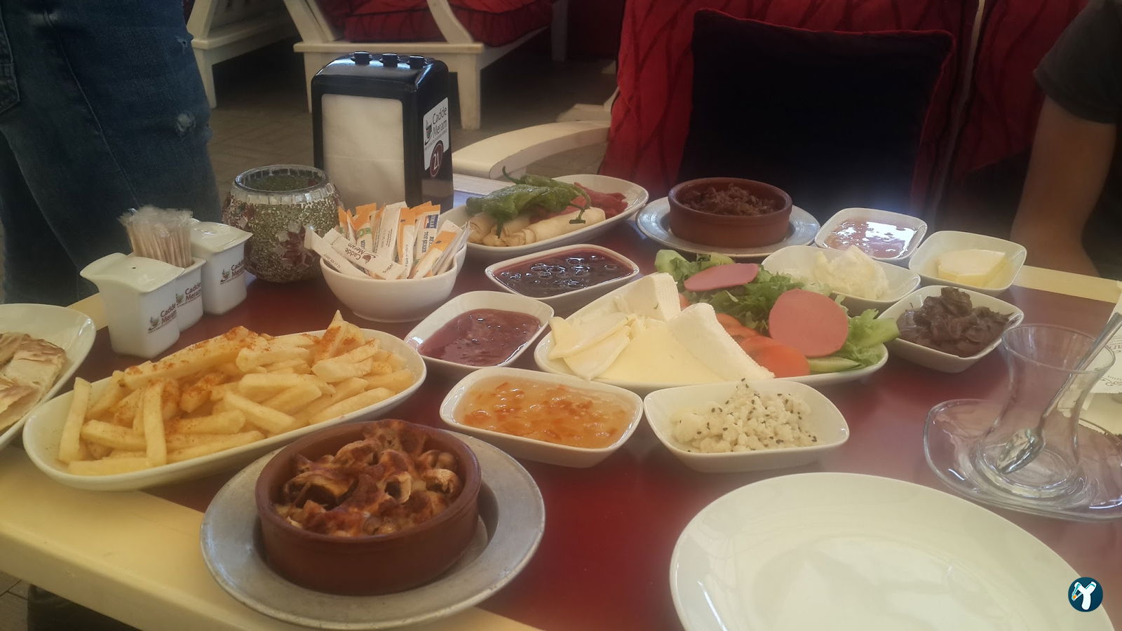 Meram Street Café