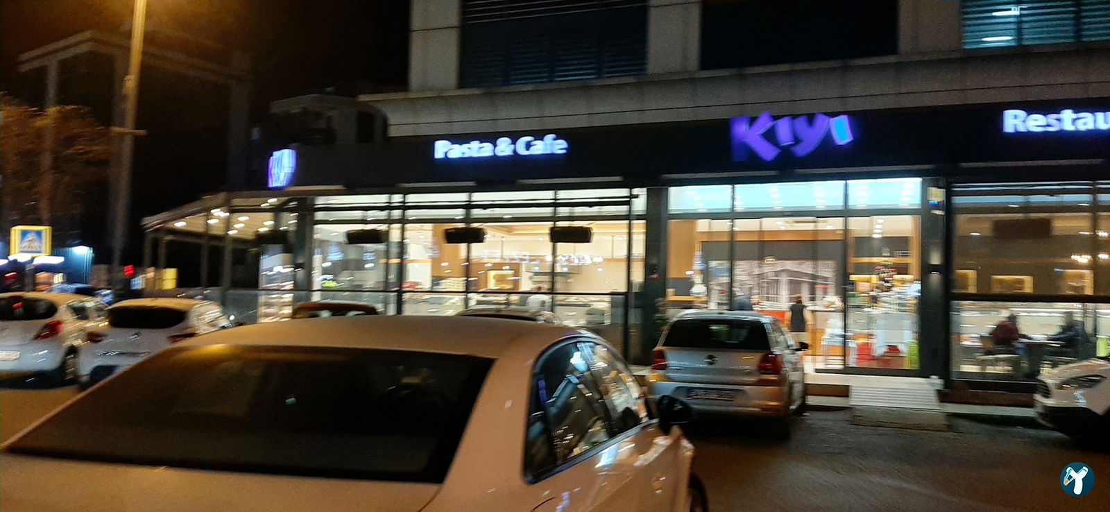 Kıyı Pastanesi