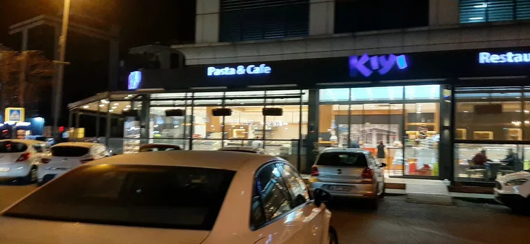 Kıyı Pastanesi resimleri