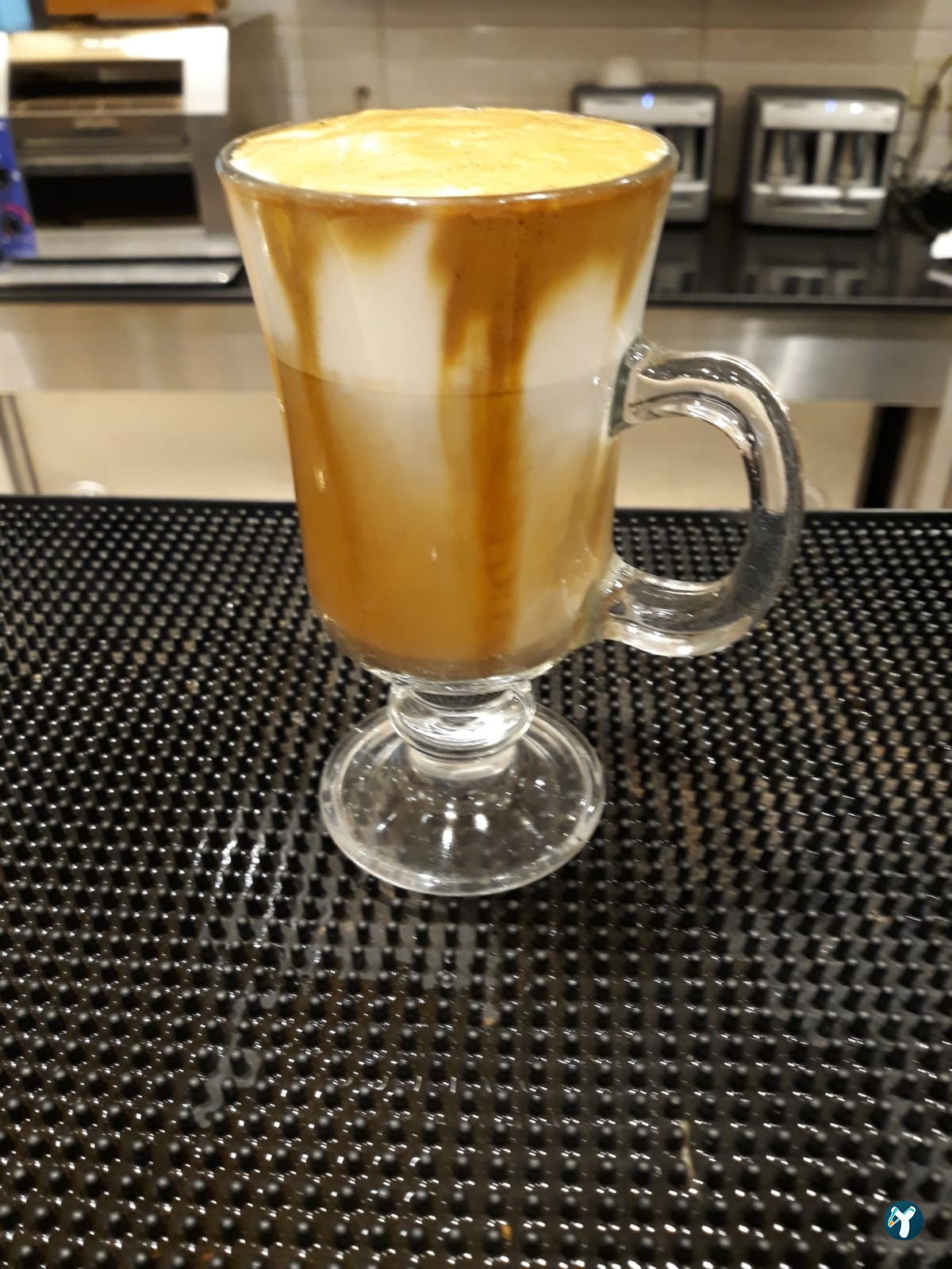 Kıyı Pastanesi