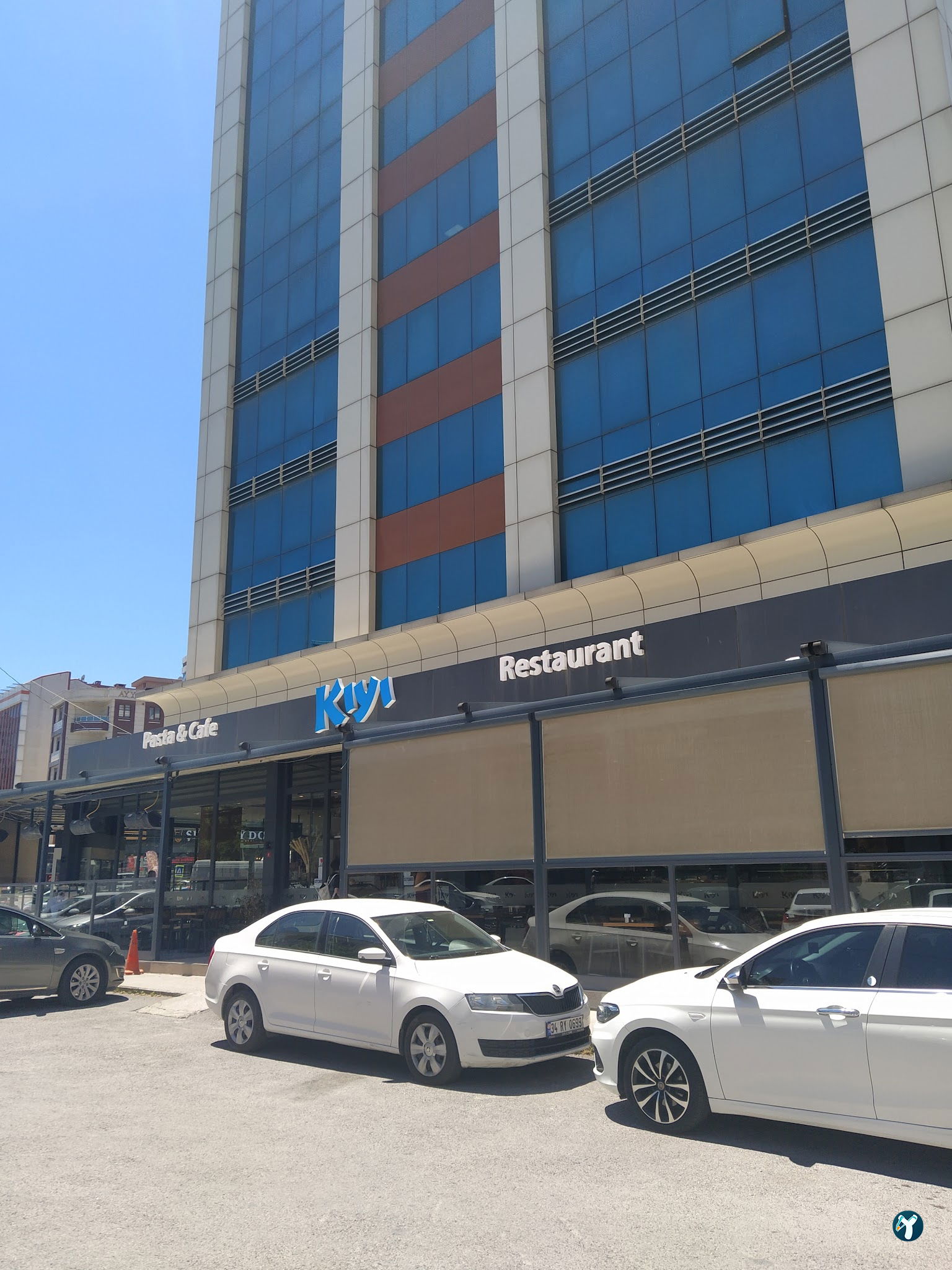 Kıyı Pastanesi