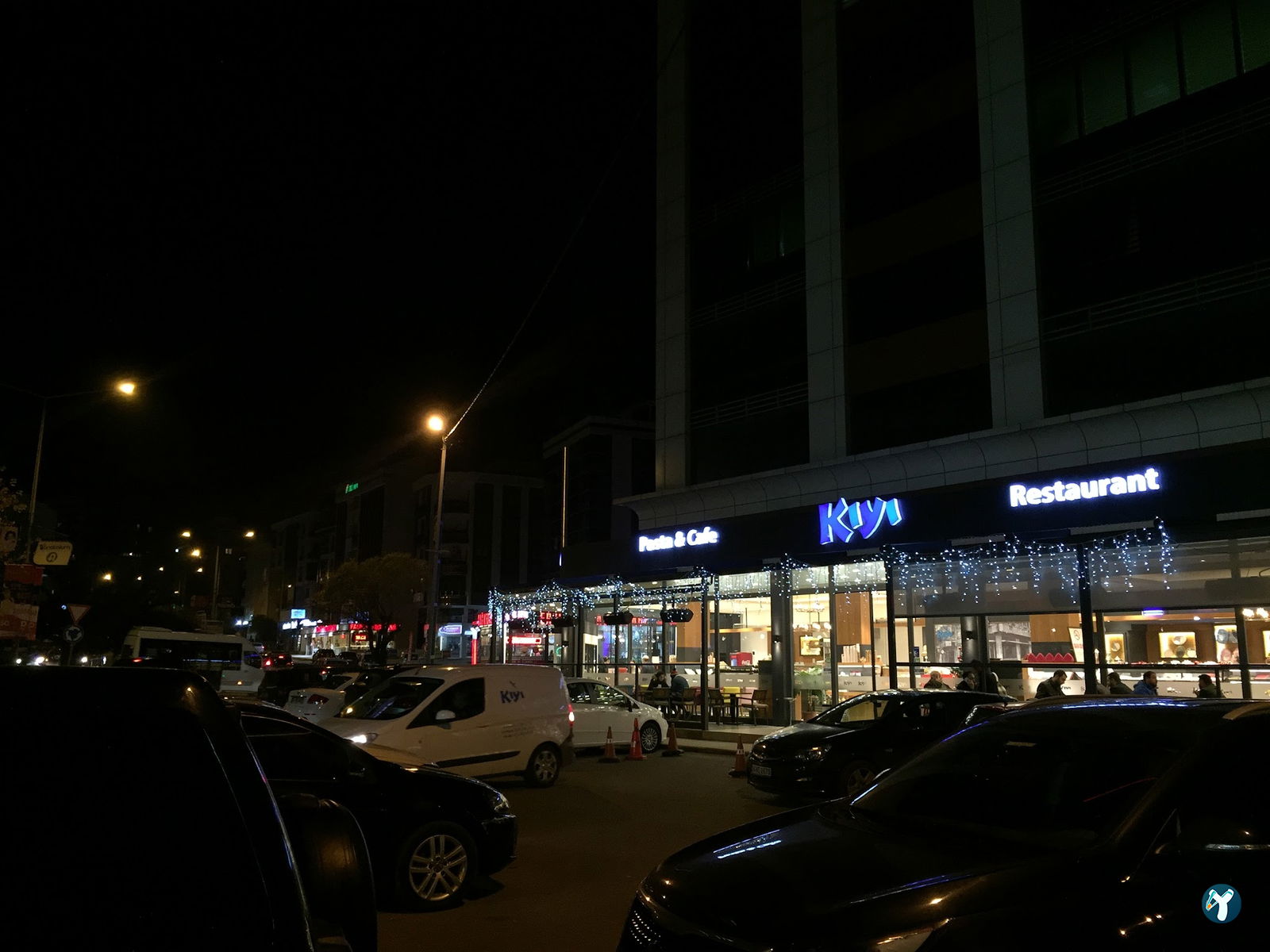 Kıyı Pastanesi