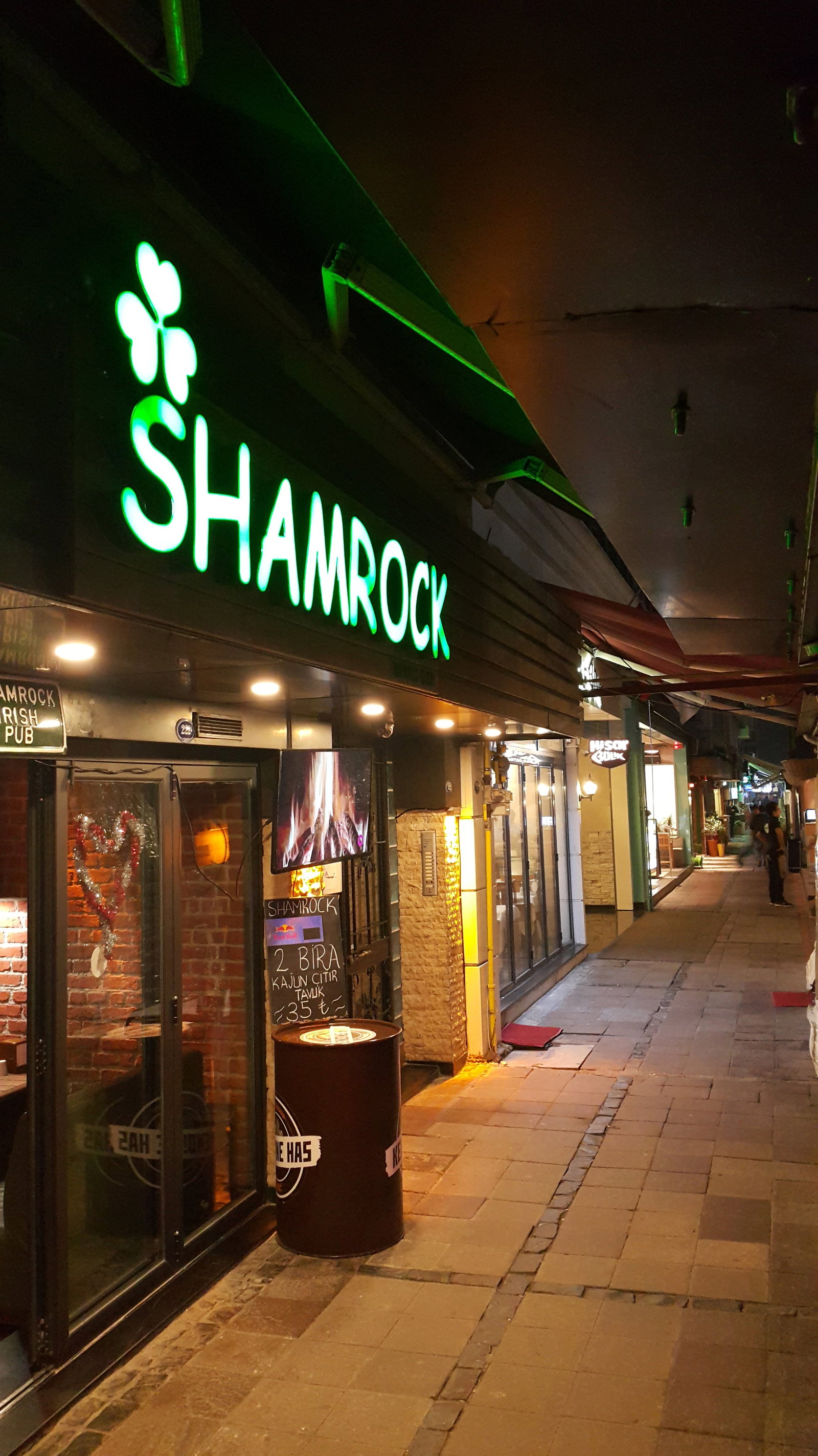 Shamrock İRish Pub Alsancak