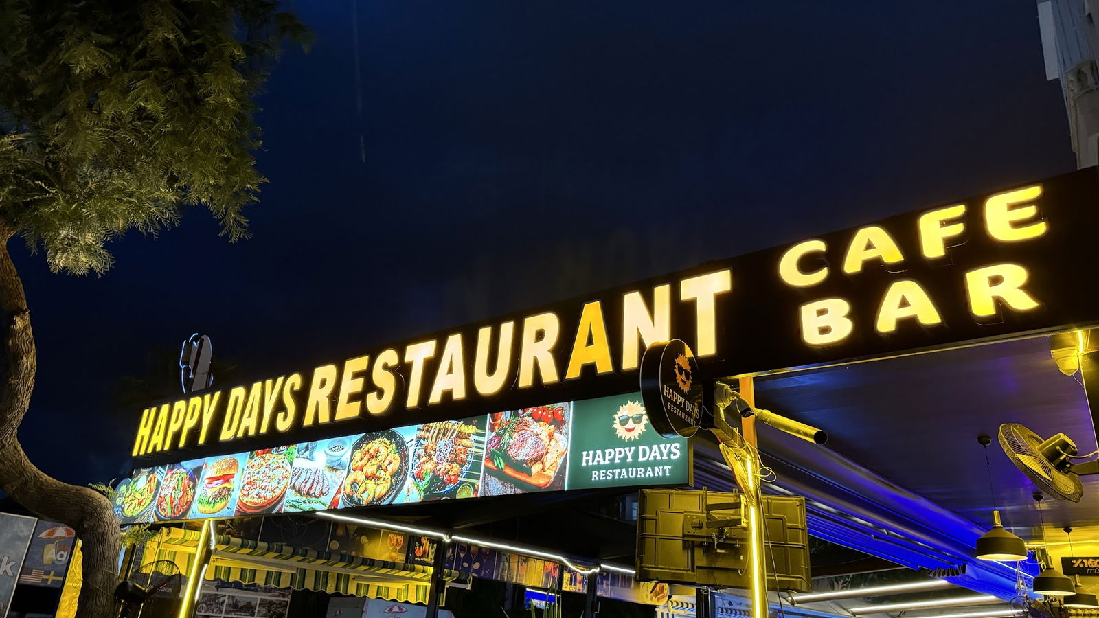 Happy Days Restaurant