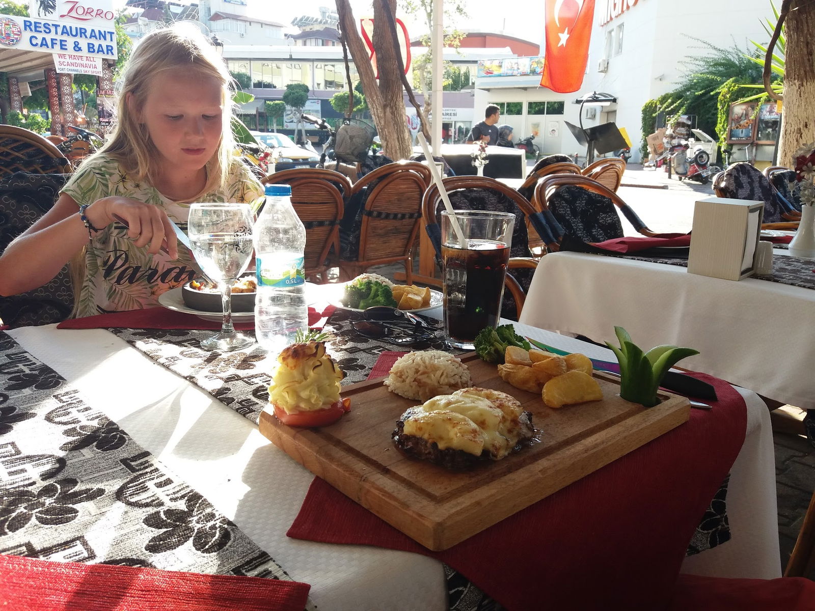 Happy Days Restaurant