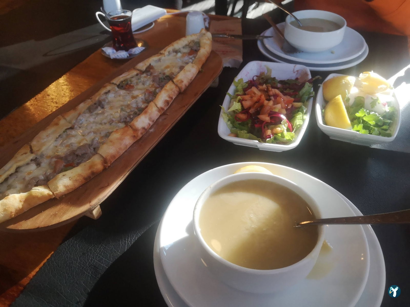 Happy Days Restaurant