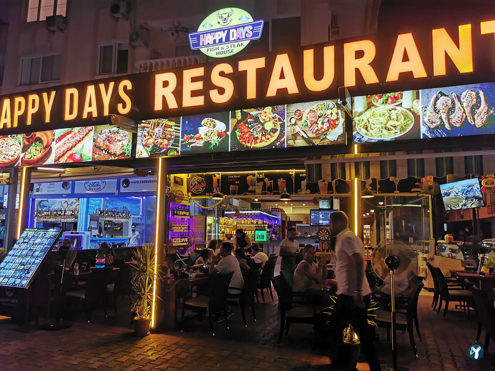 Happy Days Restaurant