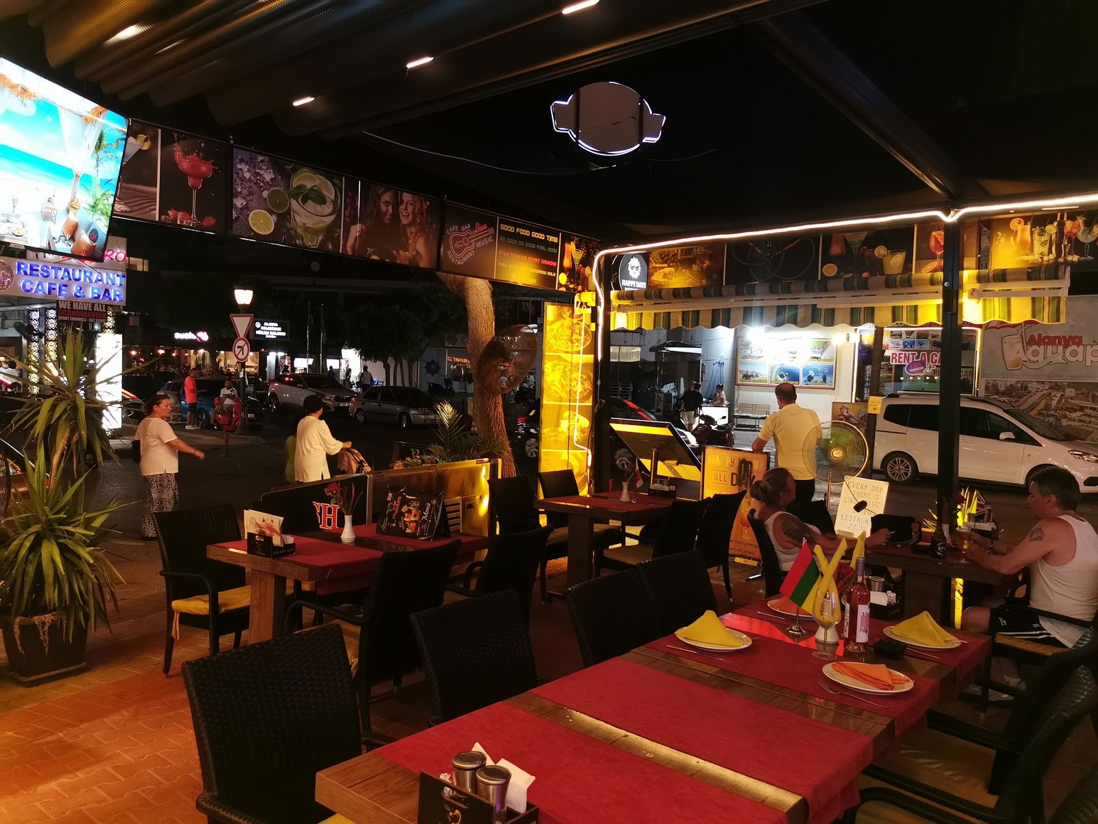 Happy Days Restaurant