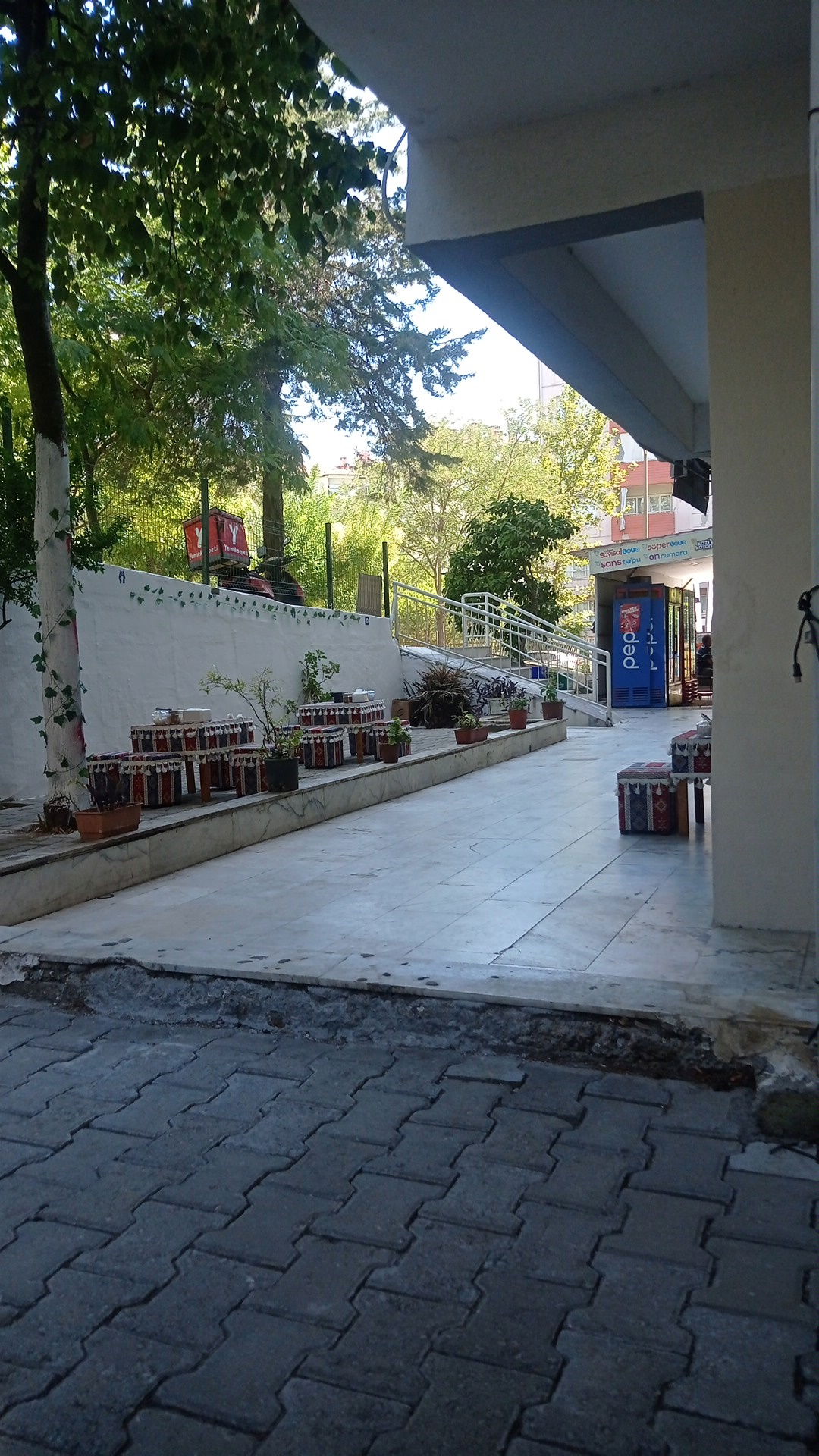 Bölge Söğüş,Tost, Çi̇ğköfte