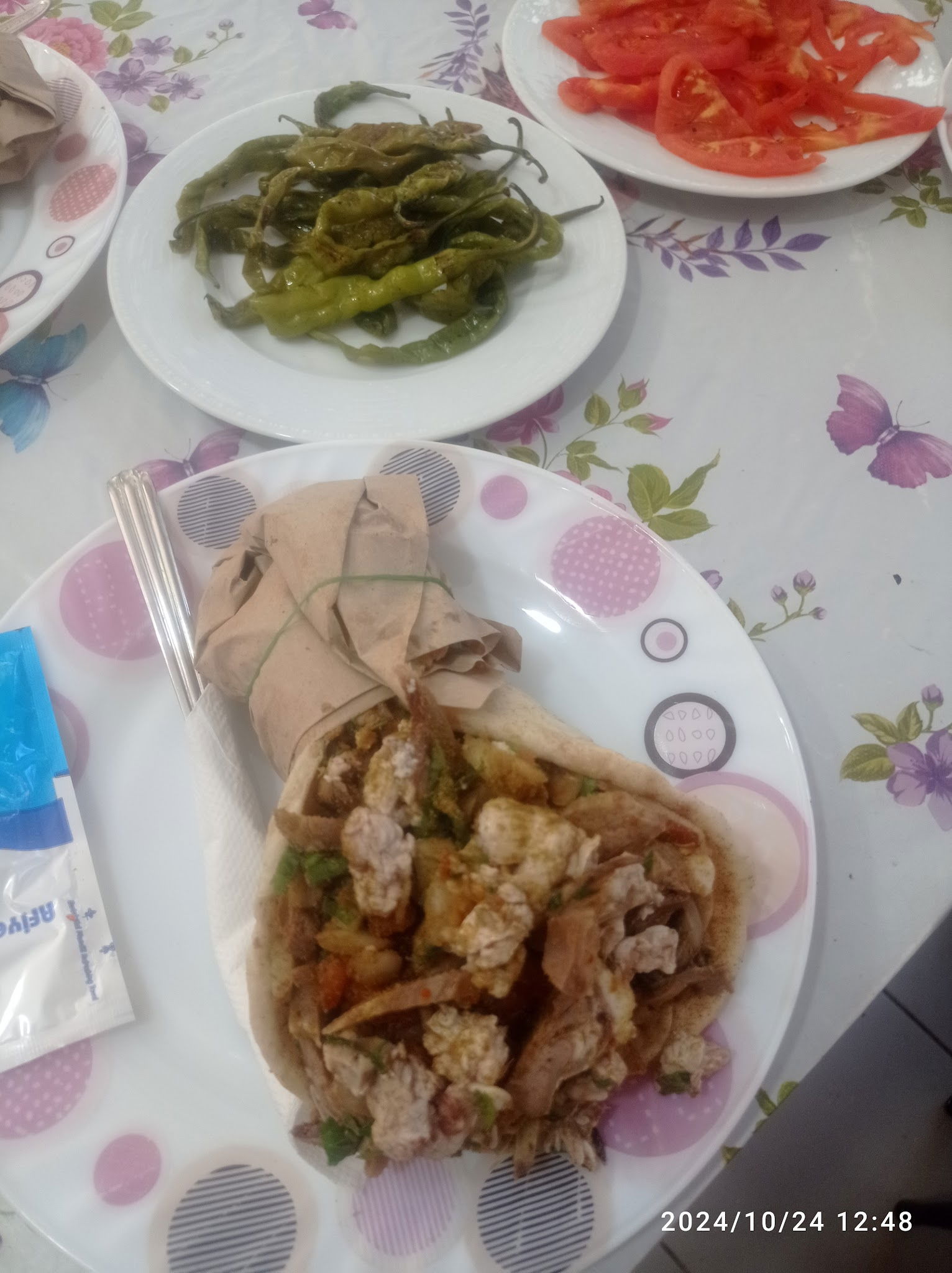 Bölge Söğüş,Tost, Çi̇ğköfte